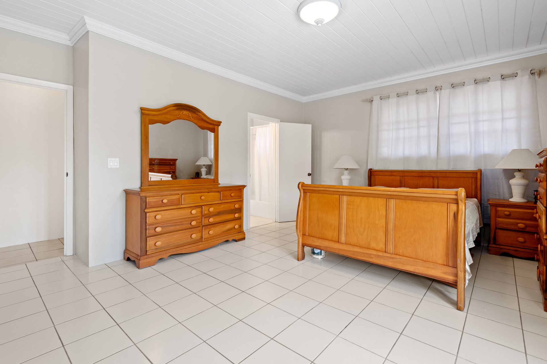 28 Oak Hill Road