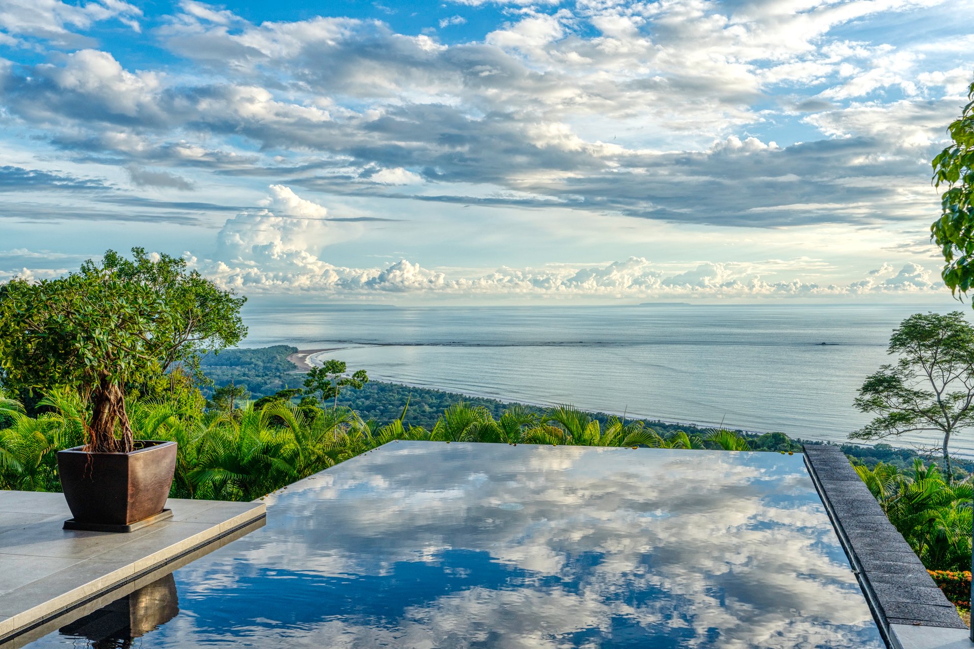 Hermosa Retreat Villa in the Heart of Costa Rica