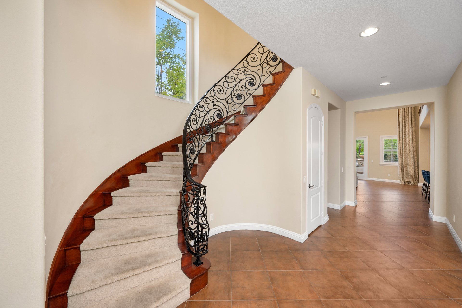4394 Hiwassee