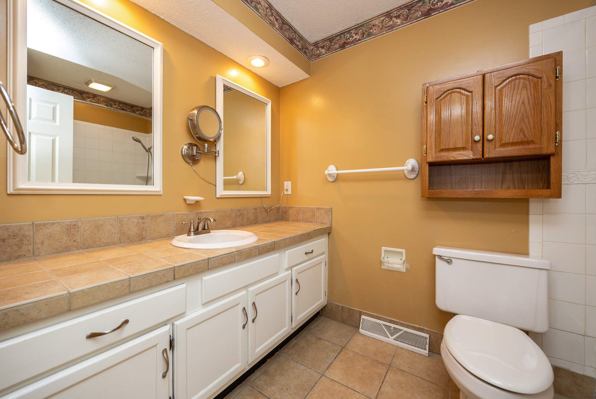 5001 Colt Drive