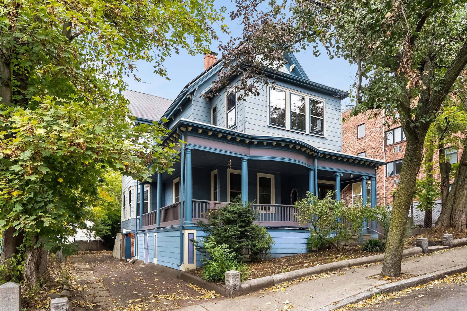 30 Walnut St, Somerville