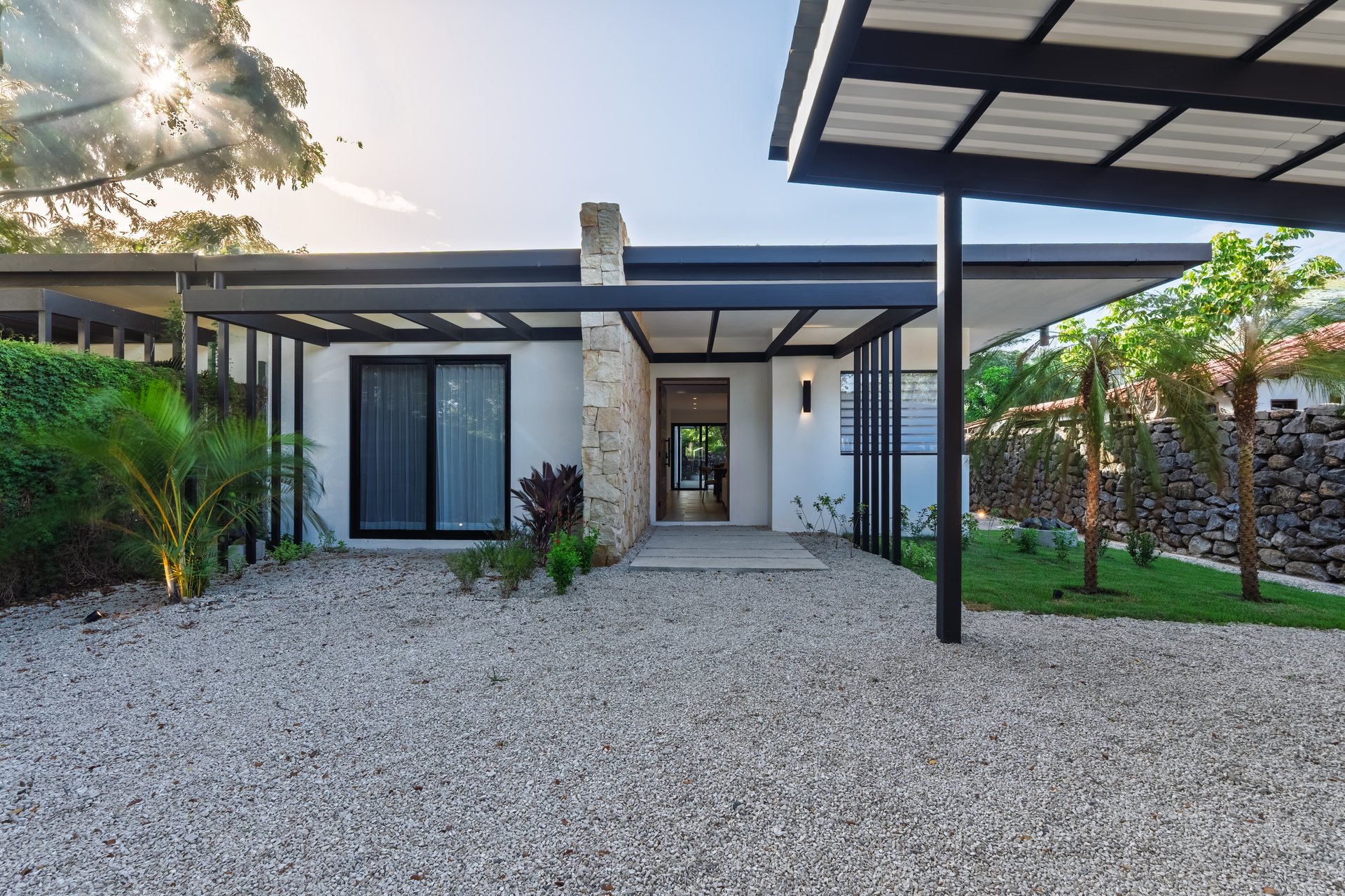 Casa Kuna II | A Tranquil Oasis in the Heart of Playas del Coco