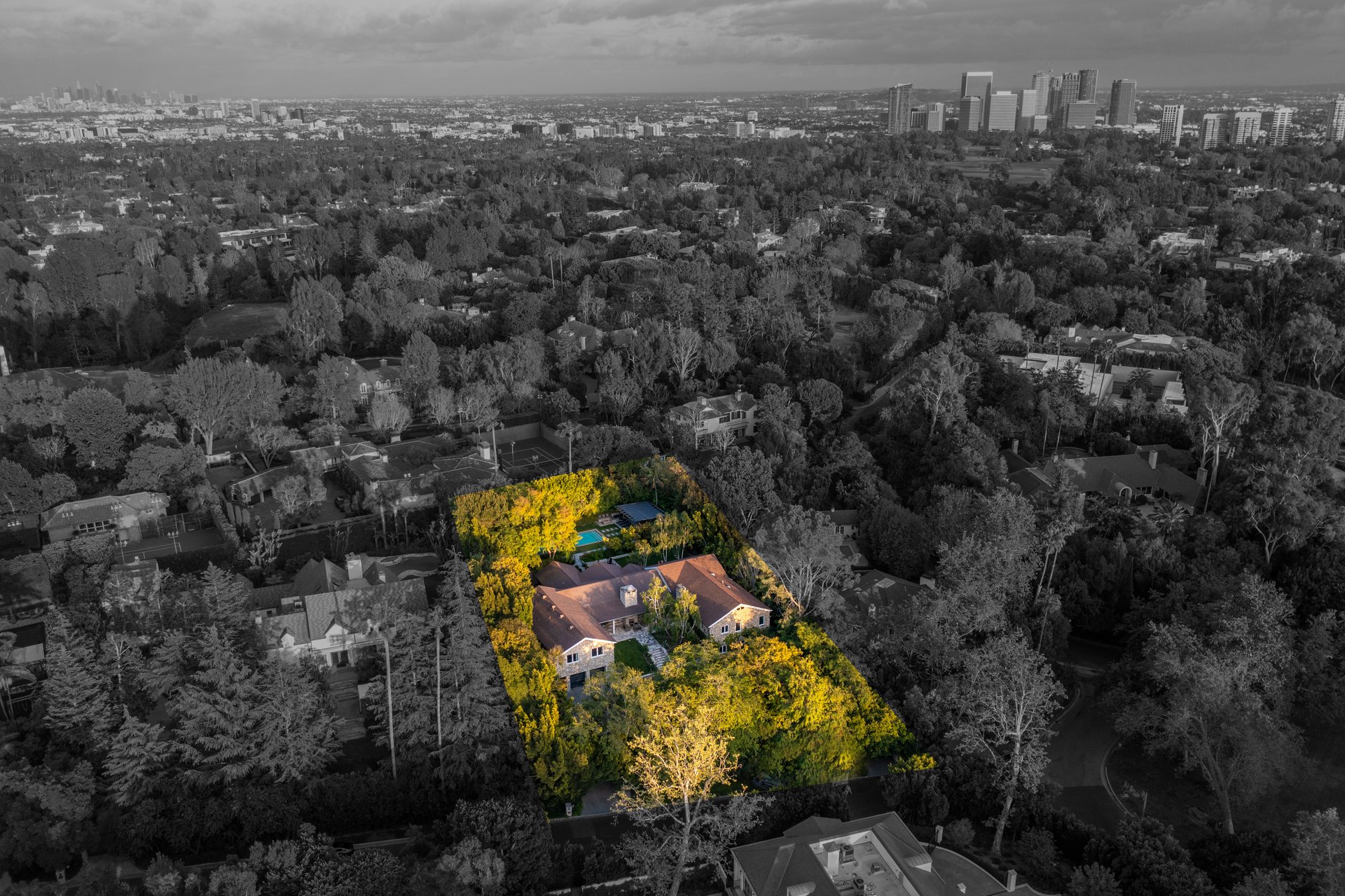 422 Parkwood Dr