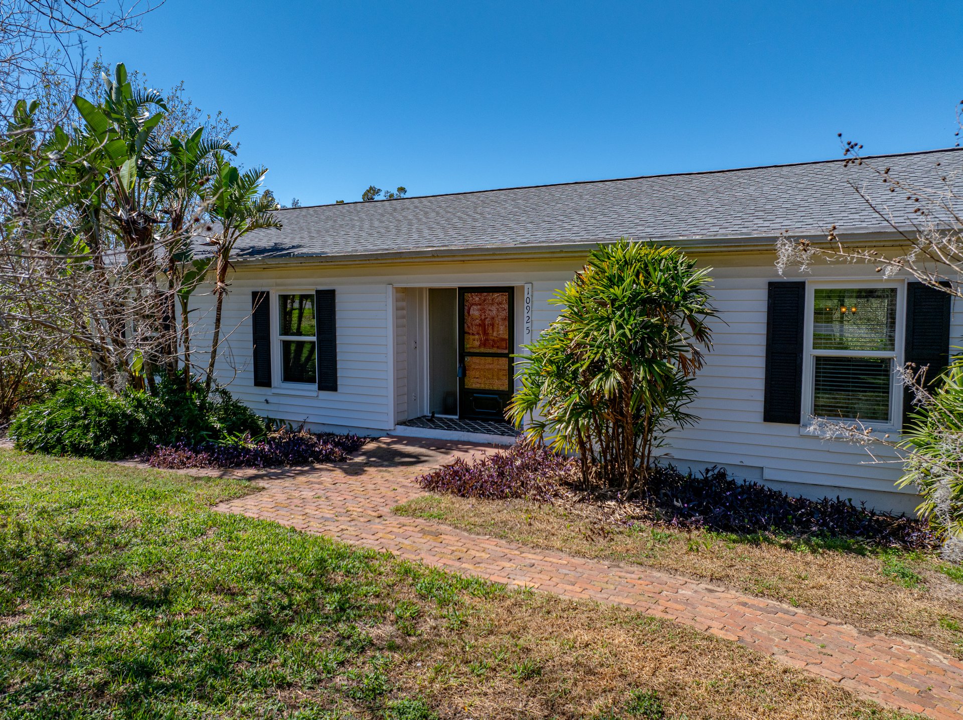 10925 FORT KING RD
