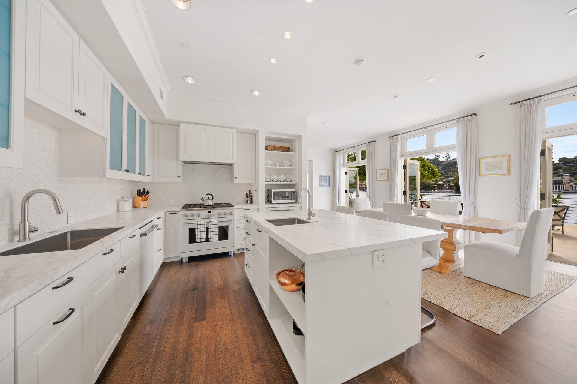 Unparalleled Design on the Belvedere Lagoon