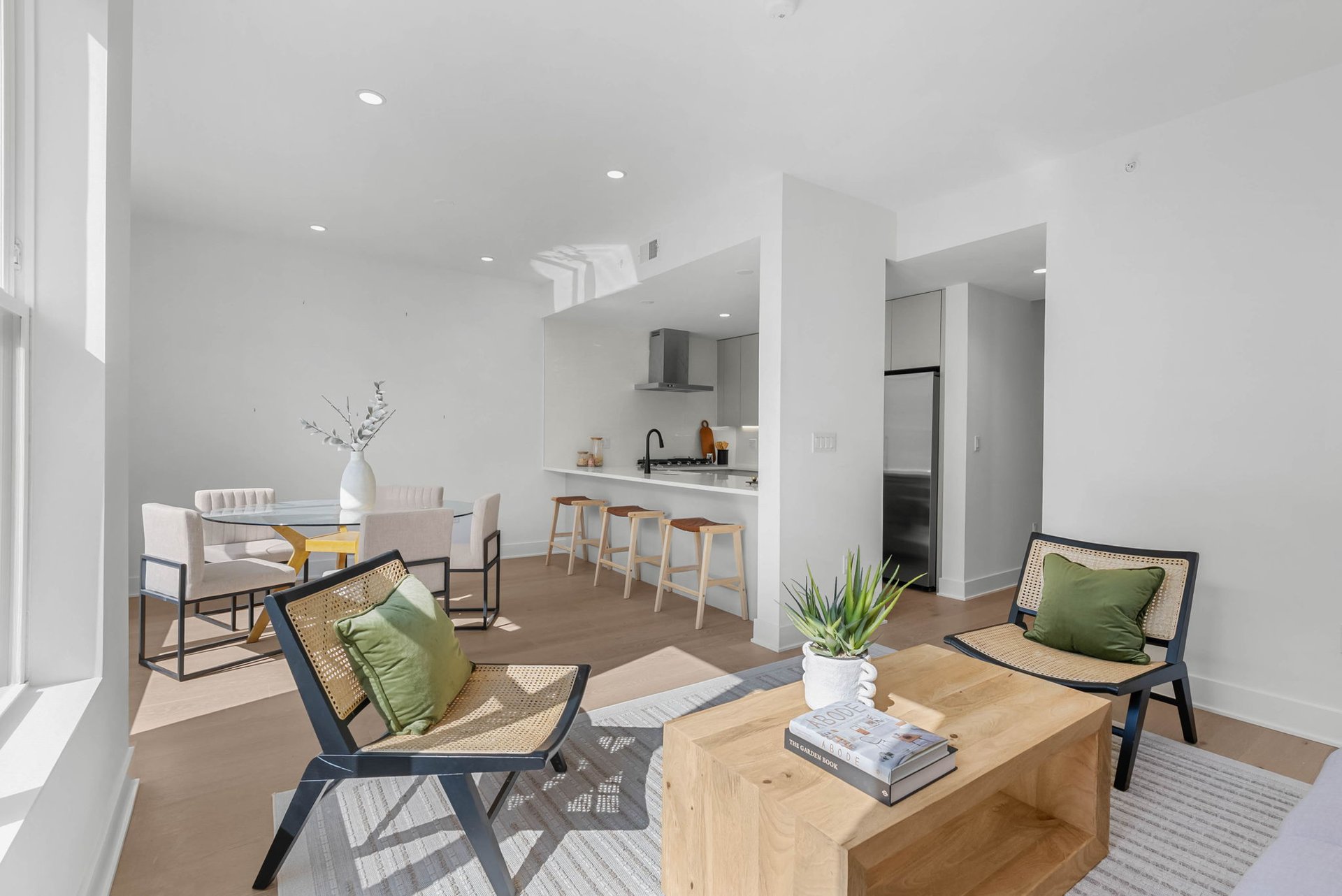 635 N 7th St #C2B, Philadelphia, PA 19123	