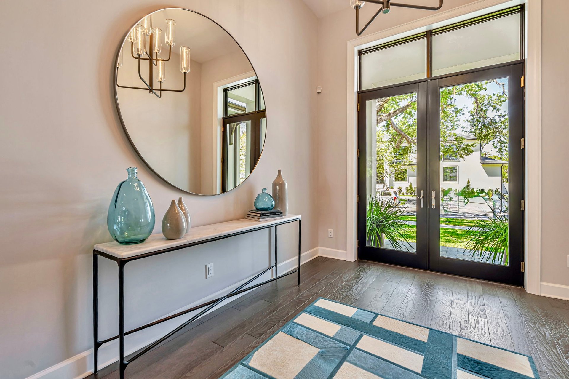 Waterfront Luxury in Beach Park