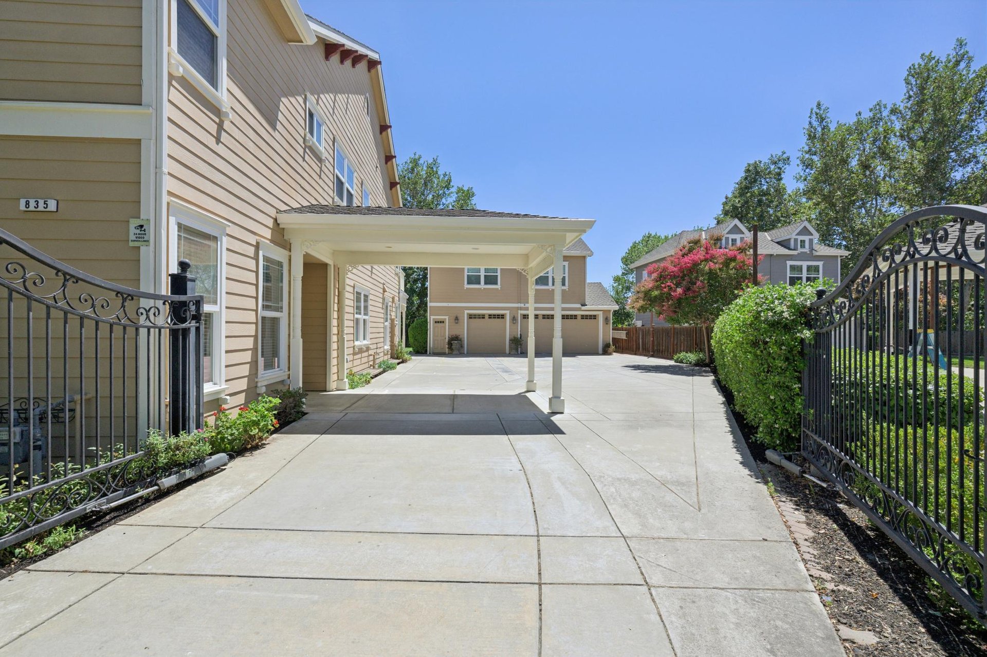 835 TOLENTINO