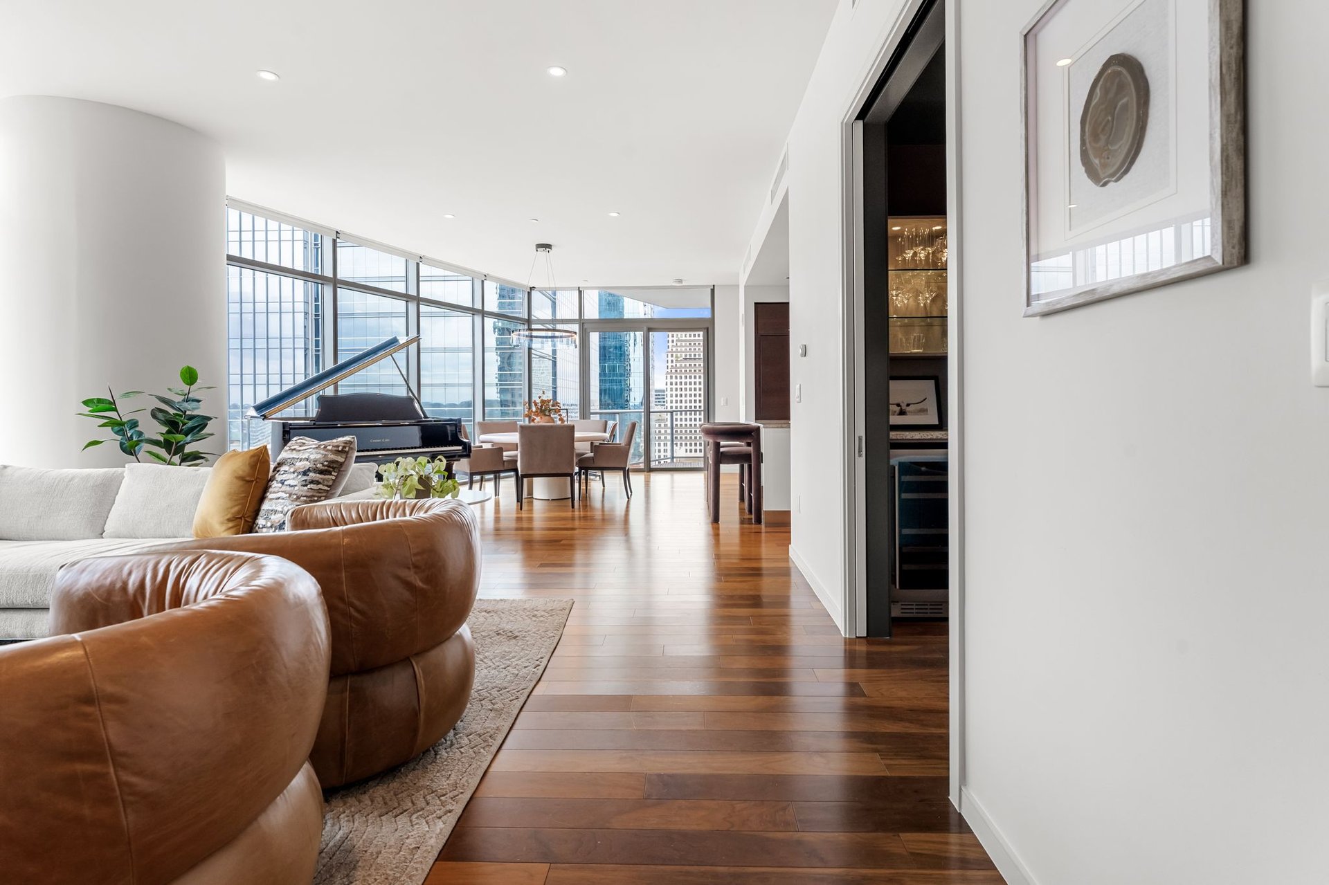 200 Congress Avenue #21E