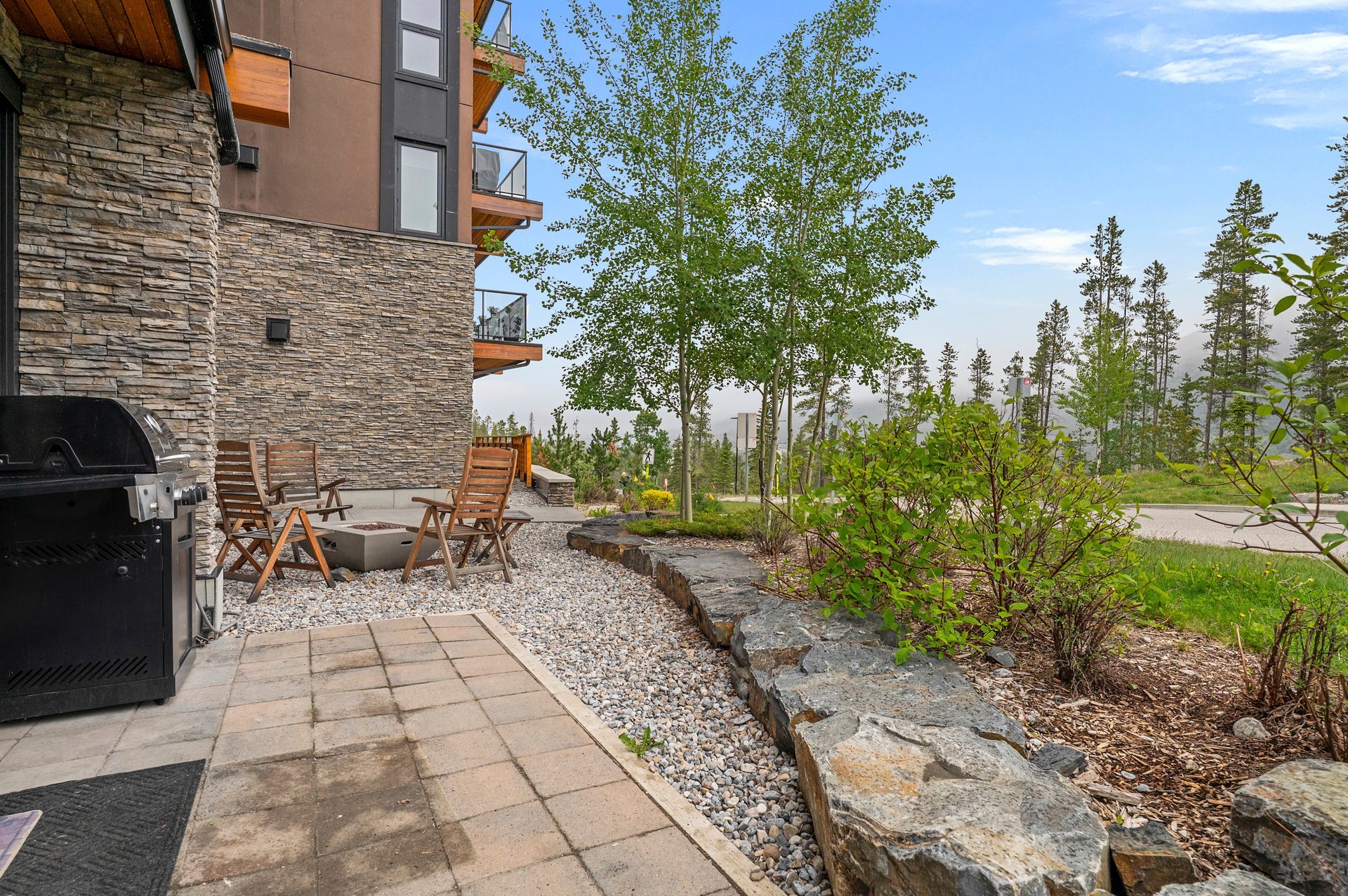 101A Stewart Creek Rise Unit: 101