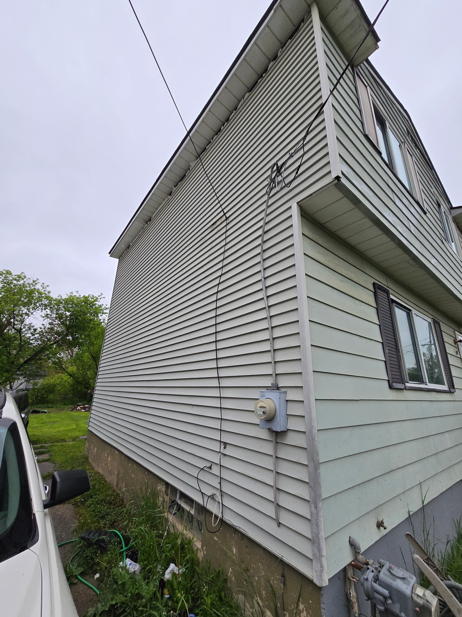 240 S Shirley Ave