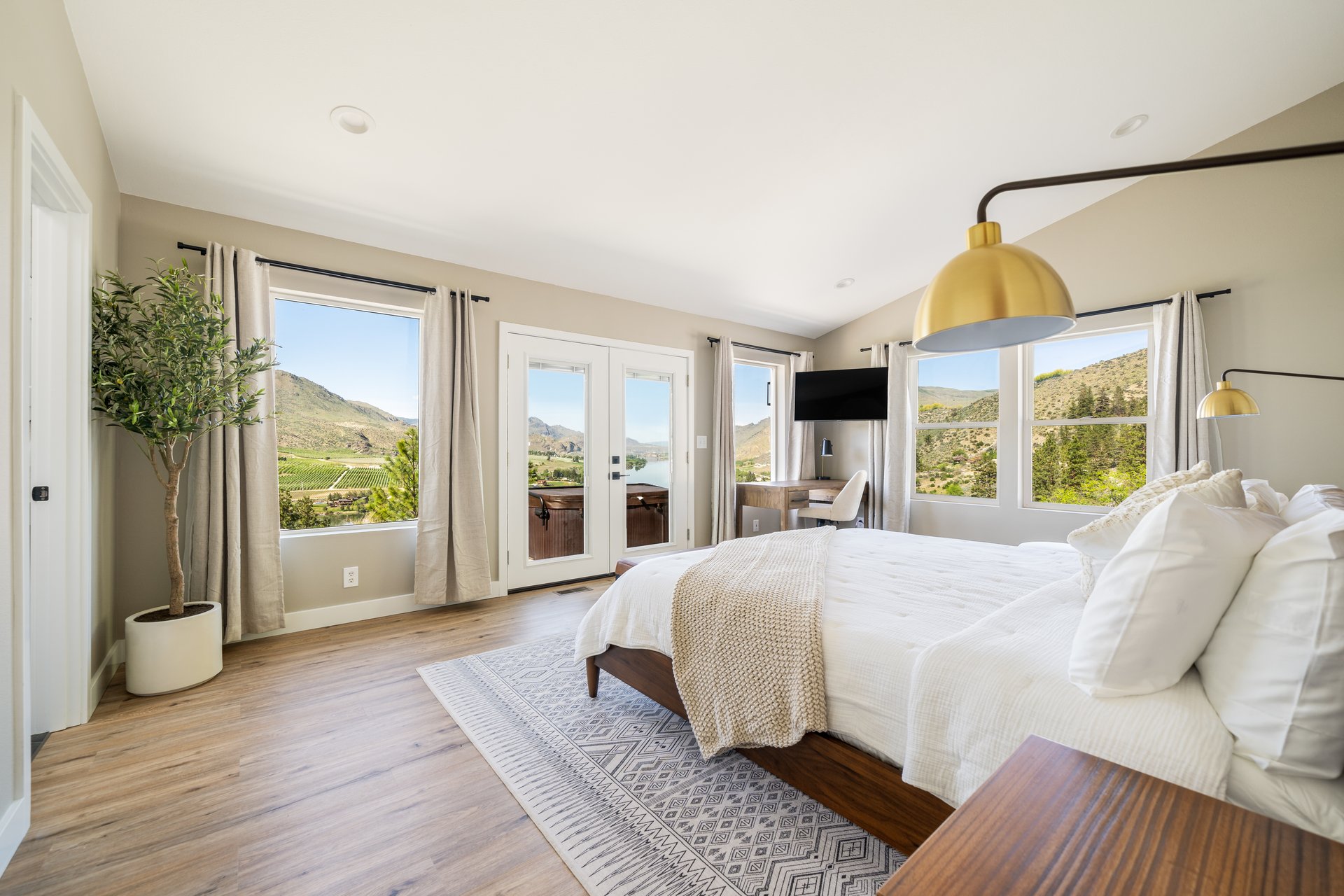 Orondo Riverview