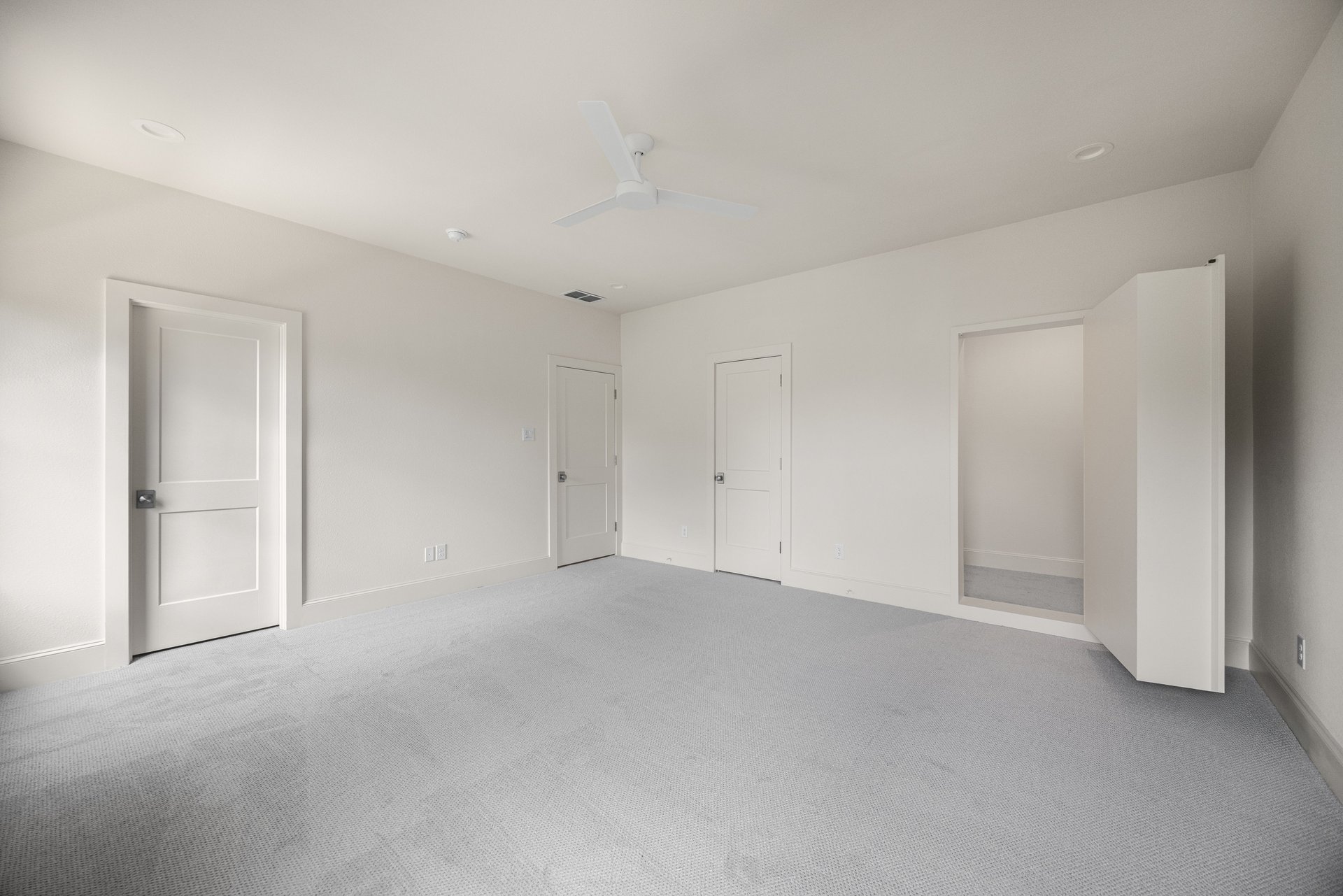 9410 Gatetrail Drive