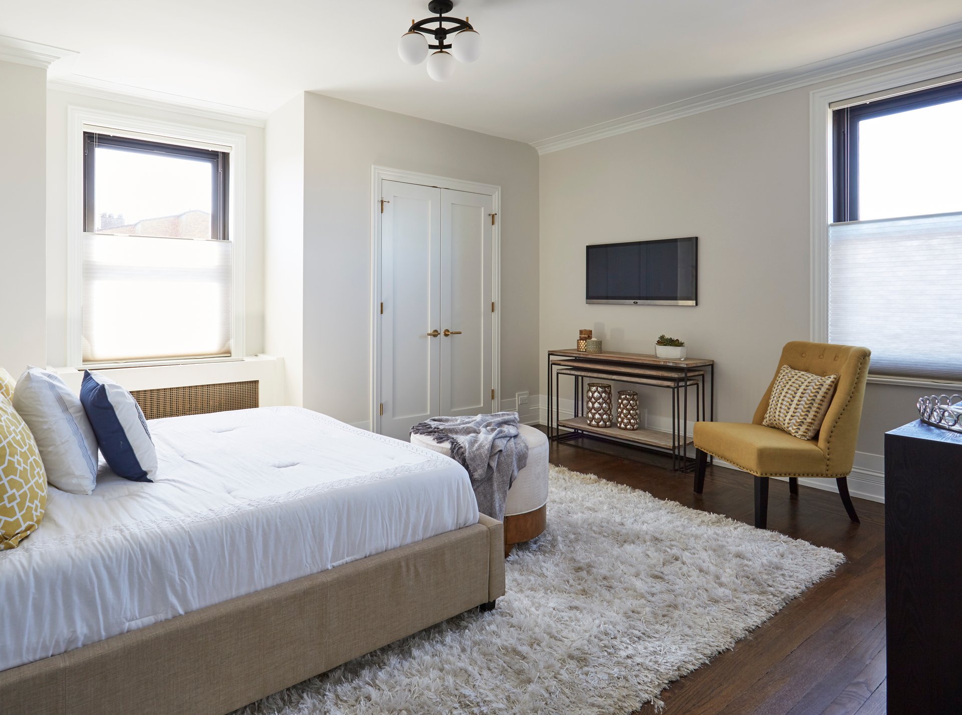 3730 N Lake Shore Drive Apt 5B