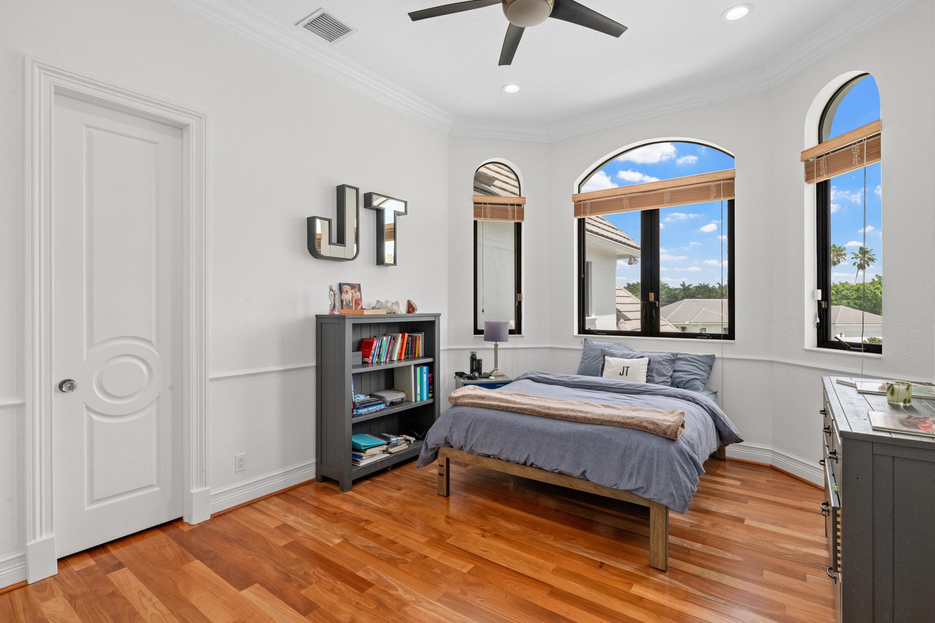 3585 Aiken Court