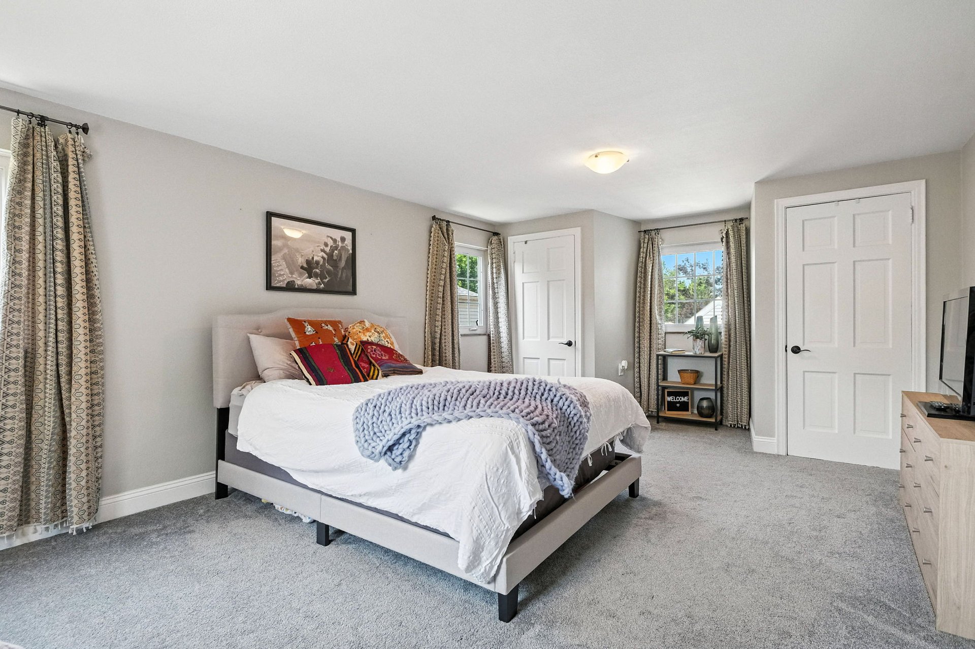 590 Kenilworth Dr