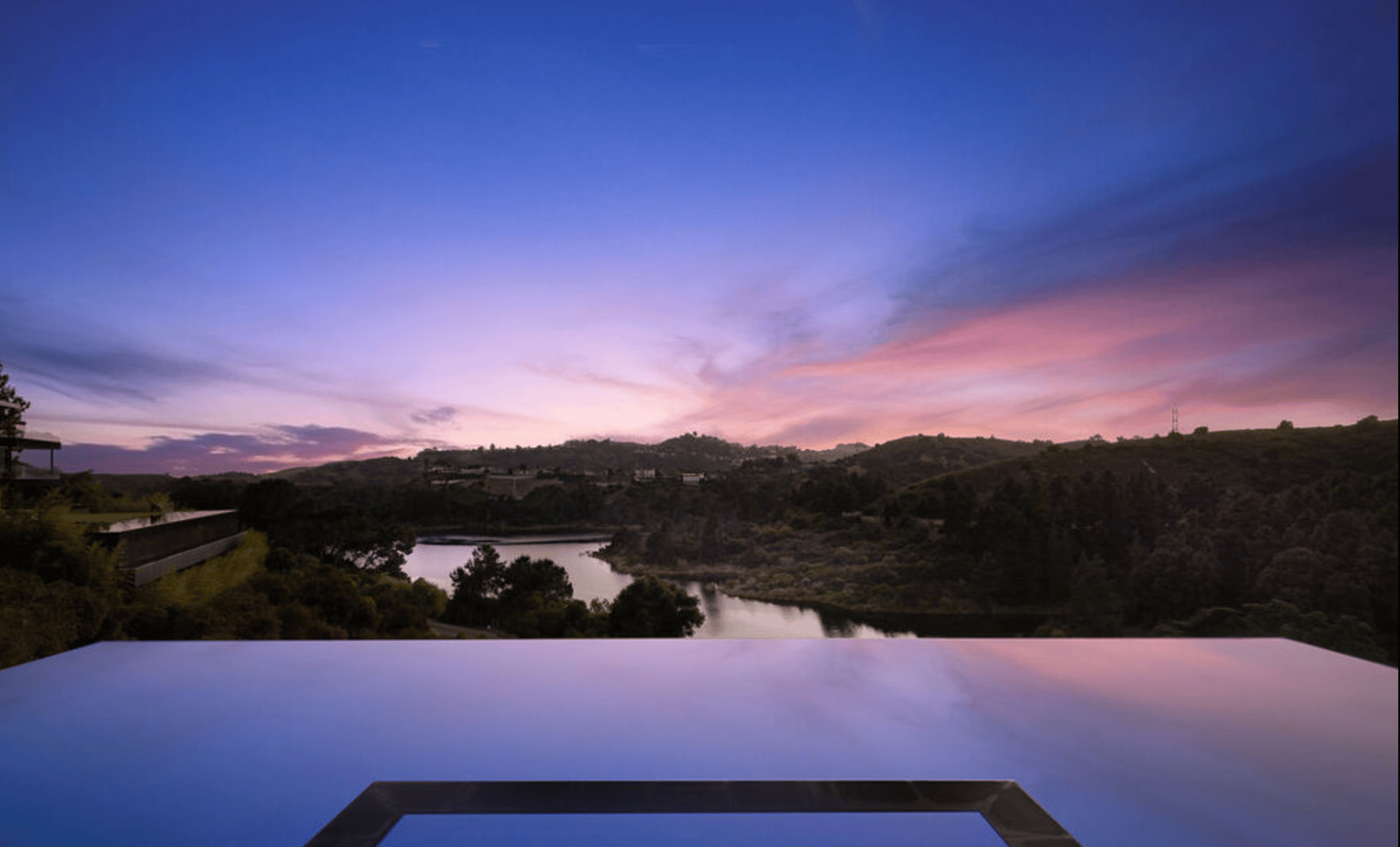 Lakeview Aura, Mirror Lake Drive, 90068