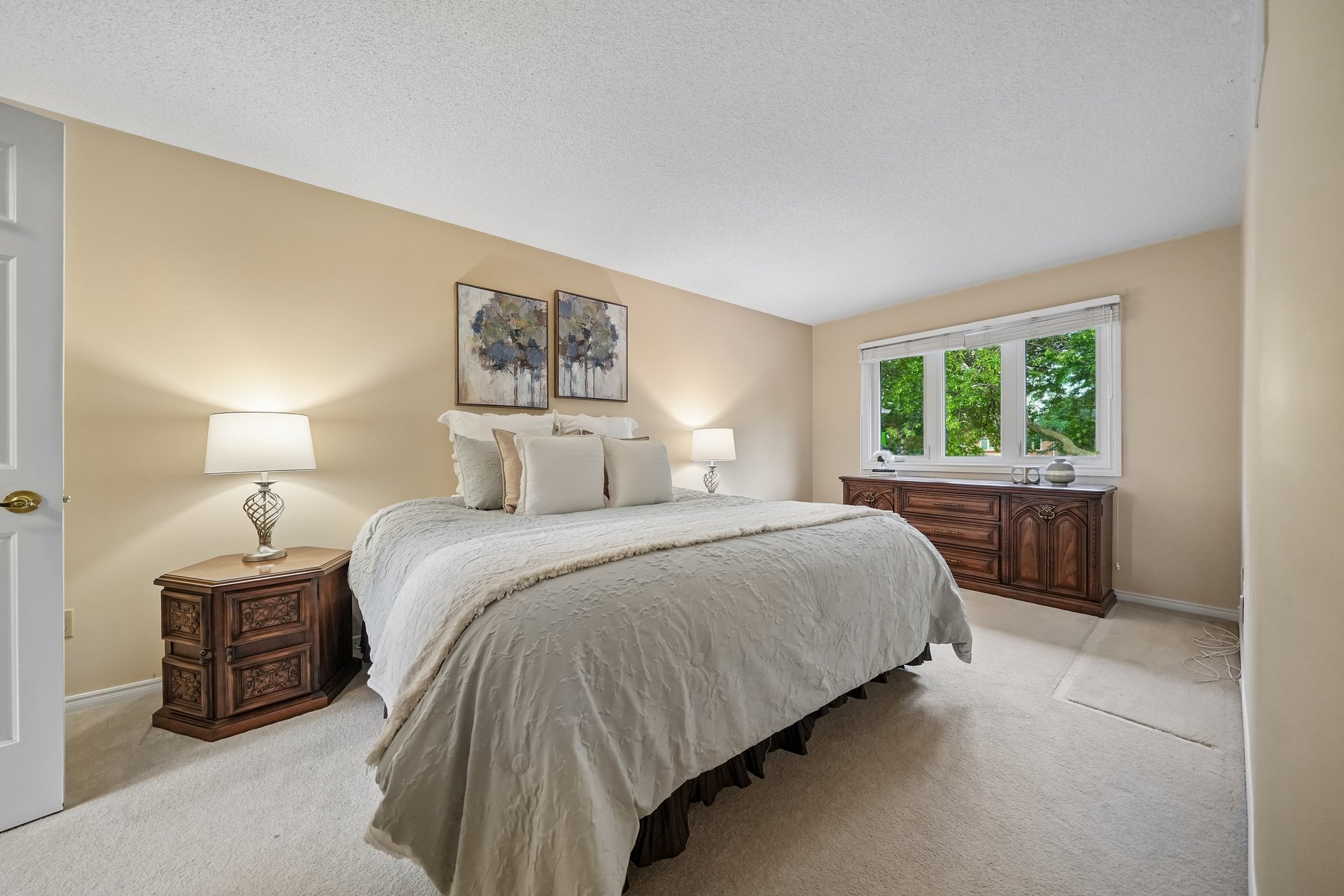 Timeless Glen Abbey living 