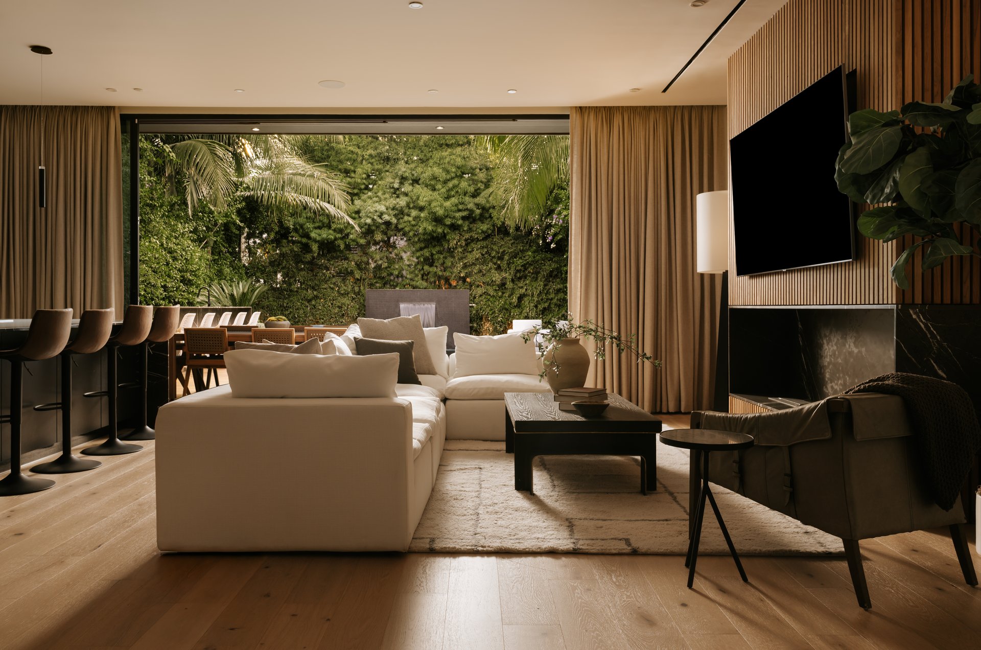 515 N Harper Ave, West Hollywood