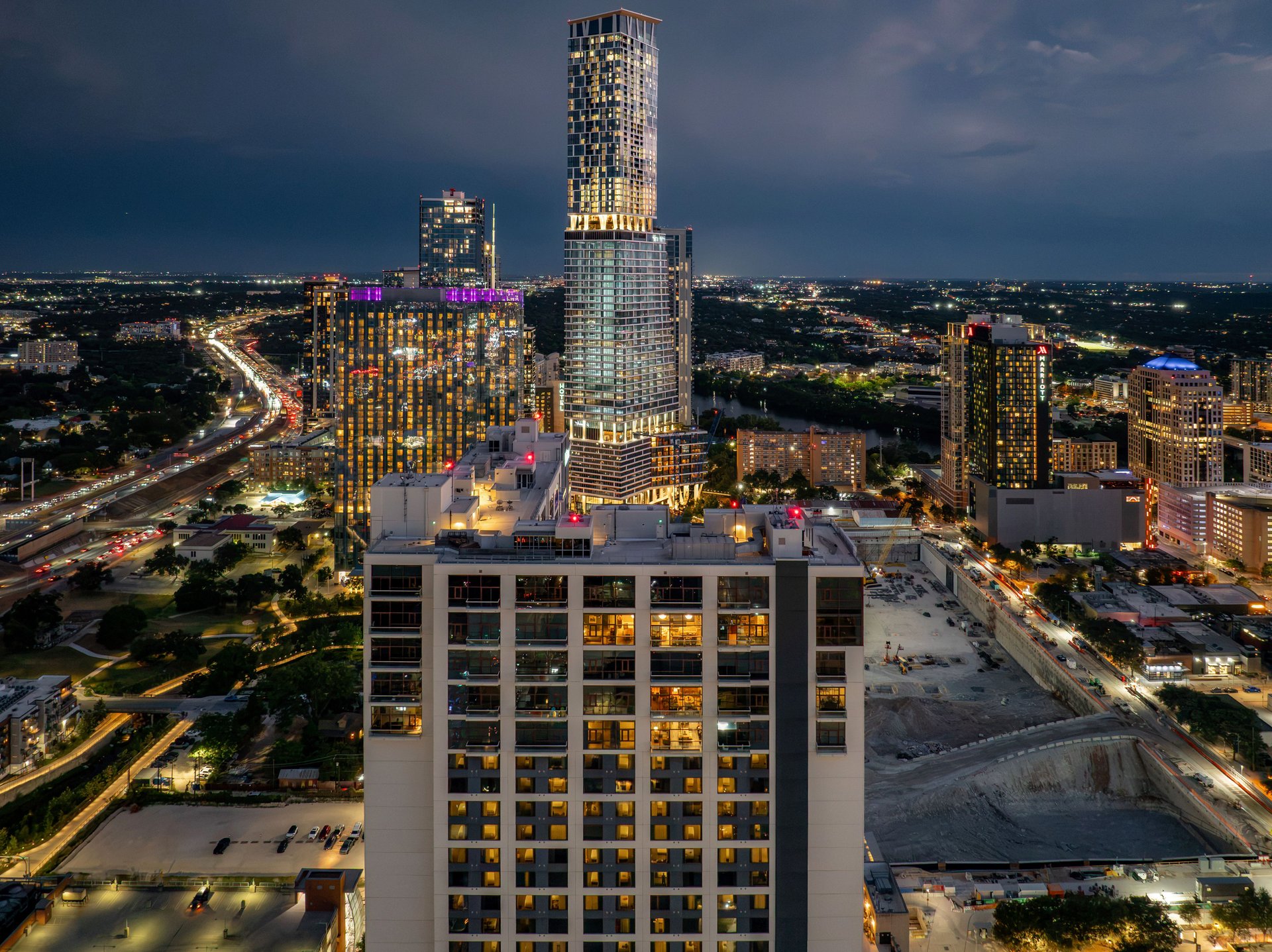 555 E 5th Street #3007
