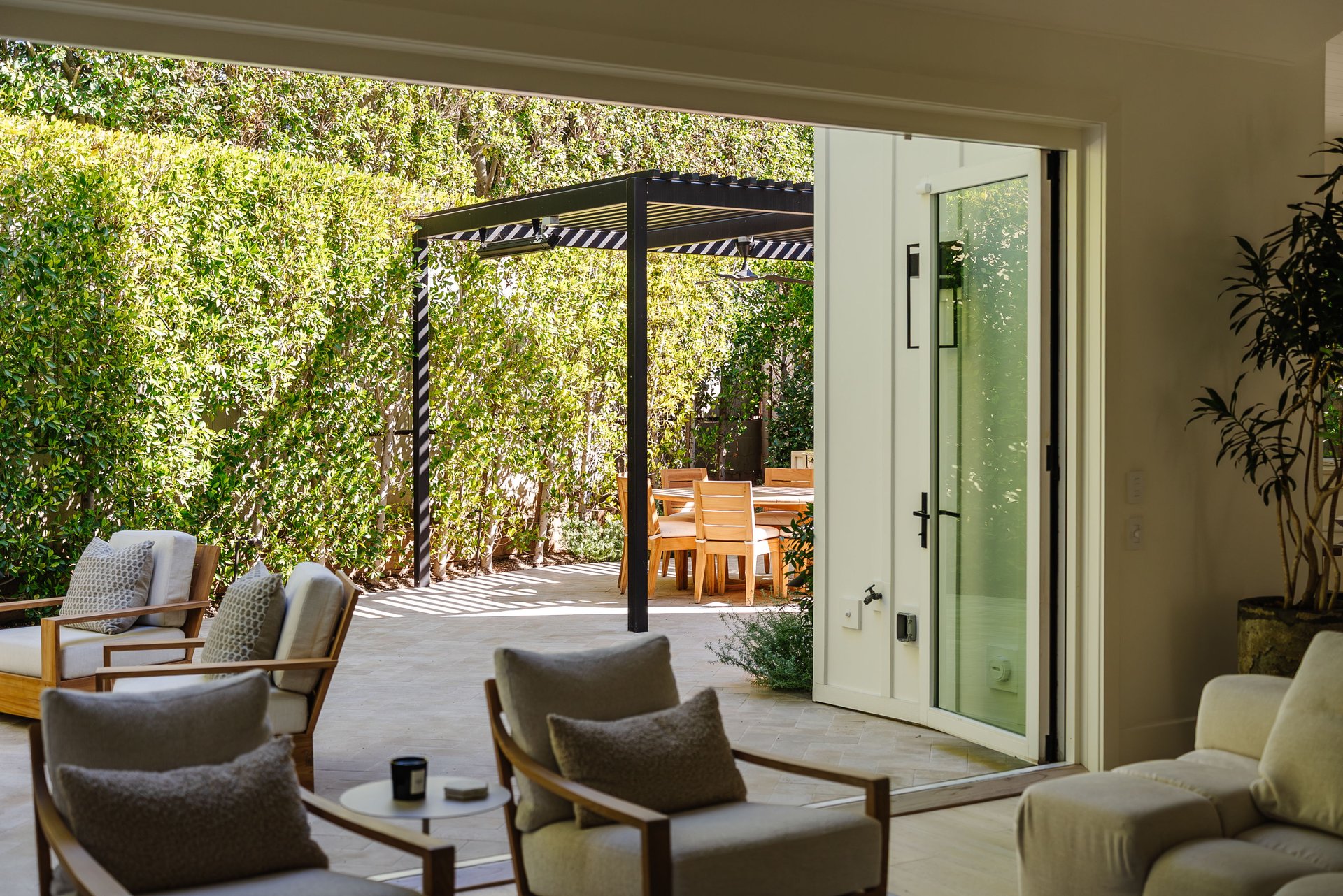 16045 Northfield St, Pacific Palisades 