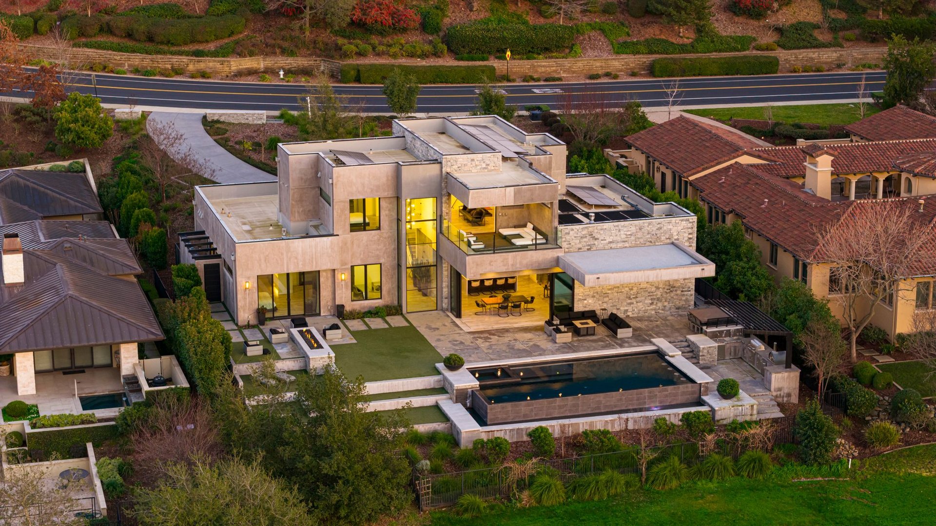 4573 Greenview Drive