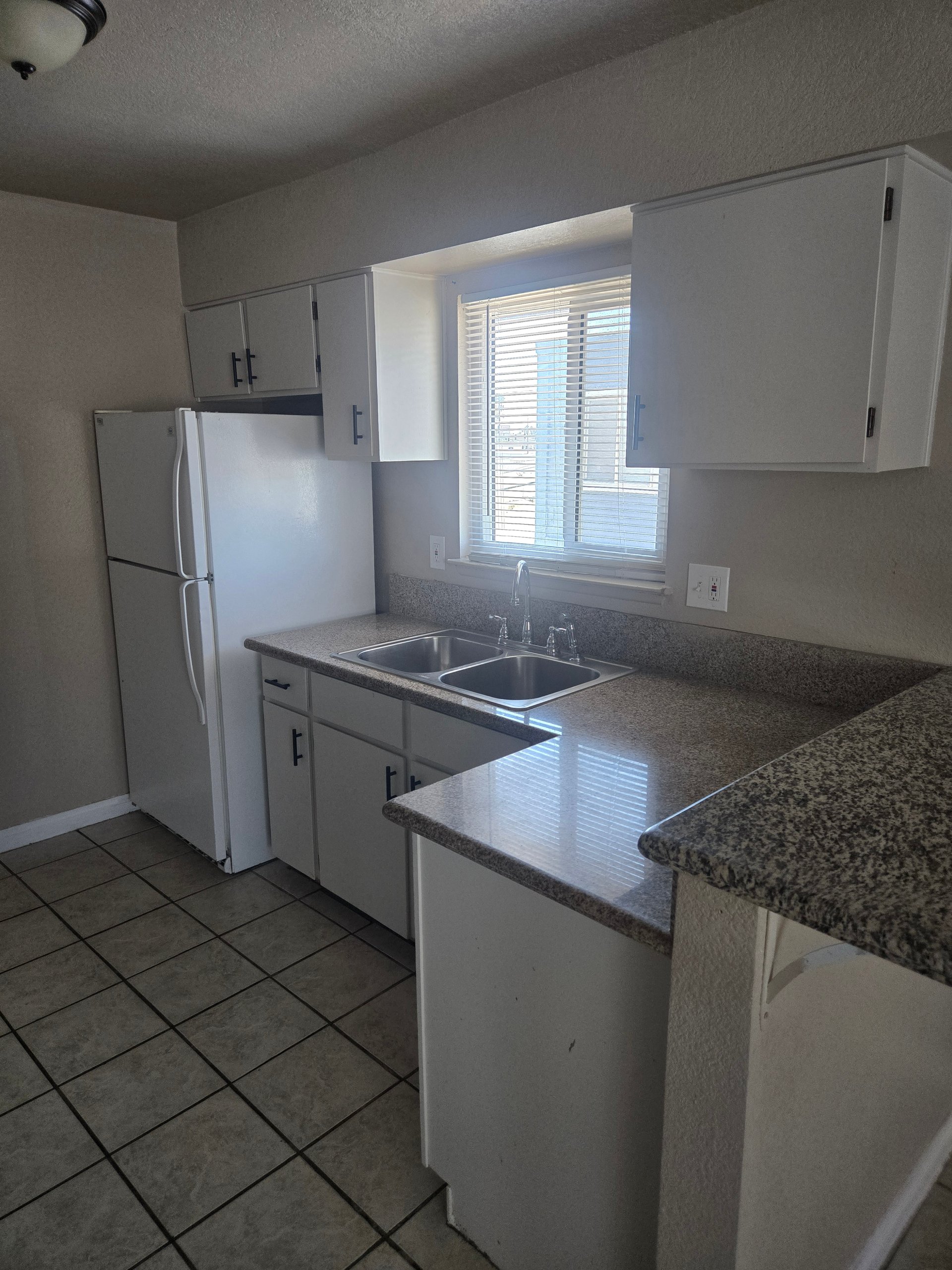 33 Gold Bar Court #D, Las Vegas, NV 89110
