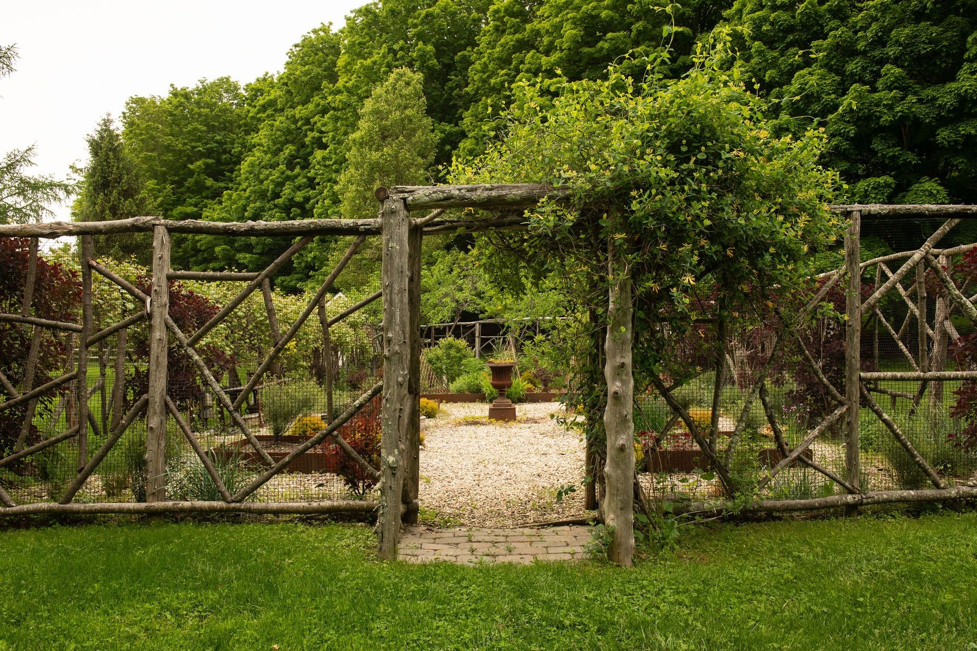 516 County Route 11, Ancram
