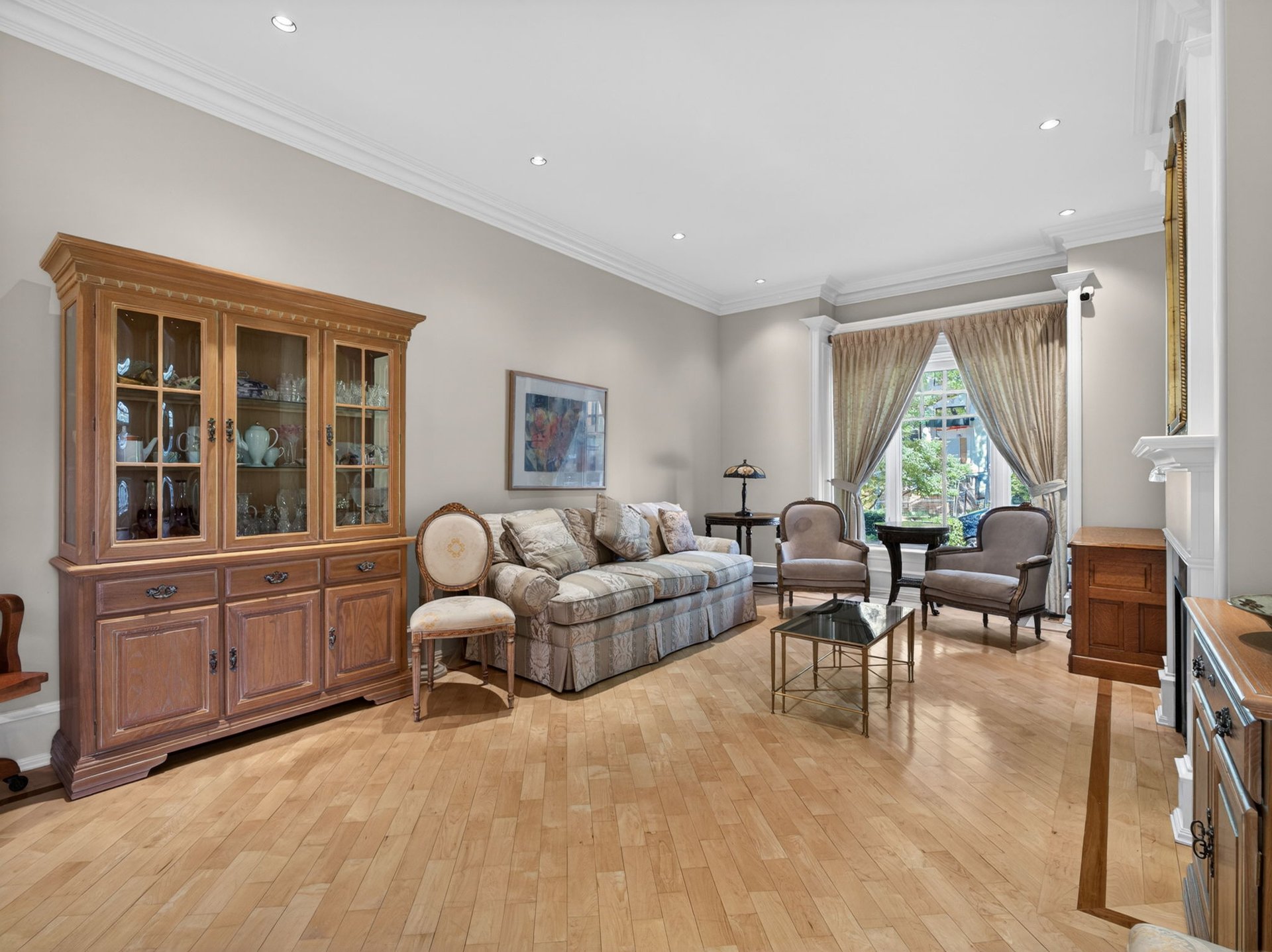 SOLD: Tranquil Urban Oasis