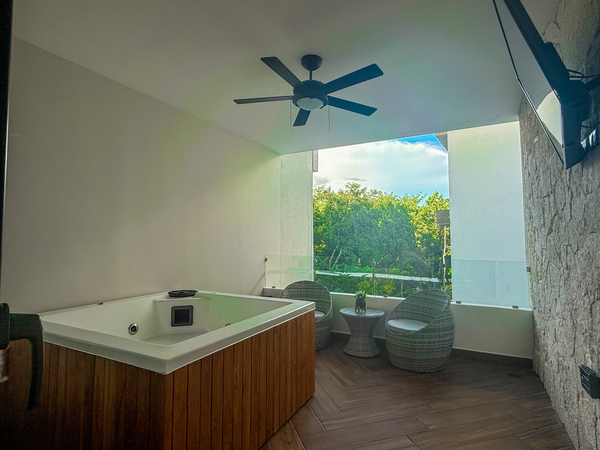 Studio Naia  | Incredible Price