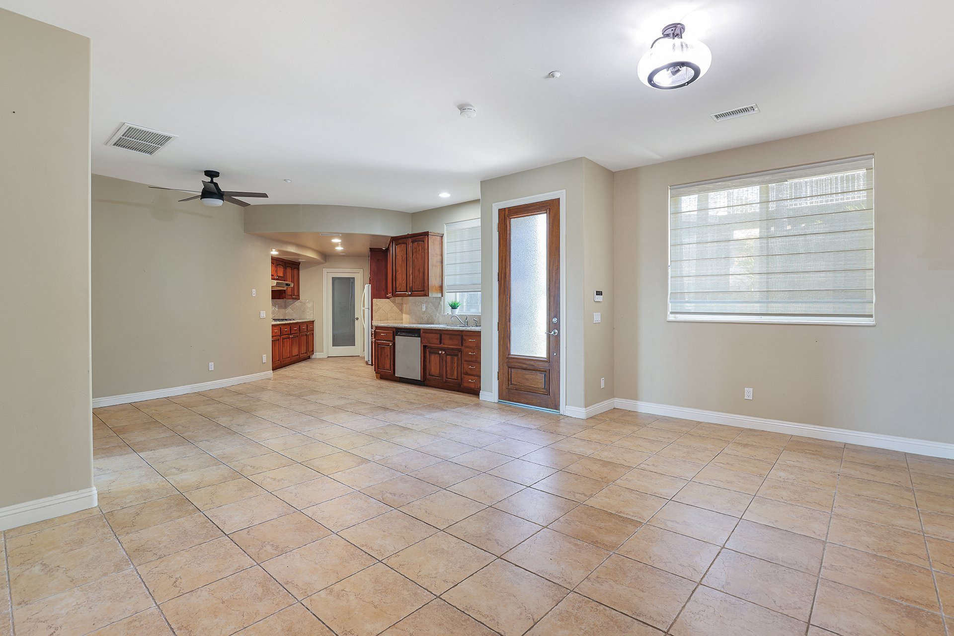 1303 Sycamore Heights