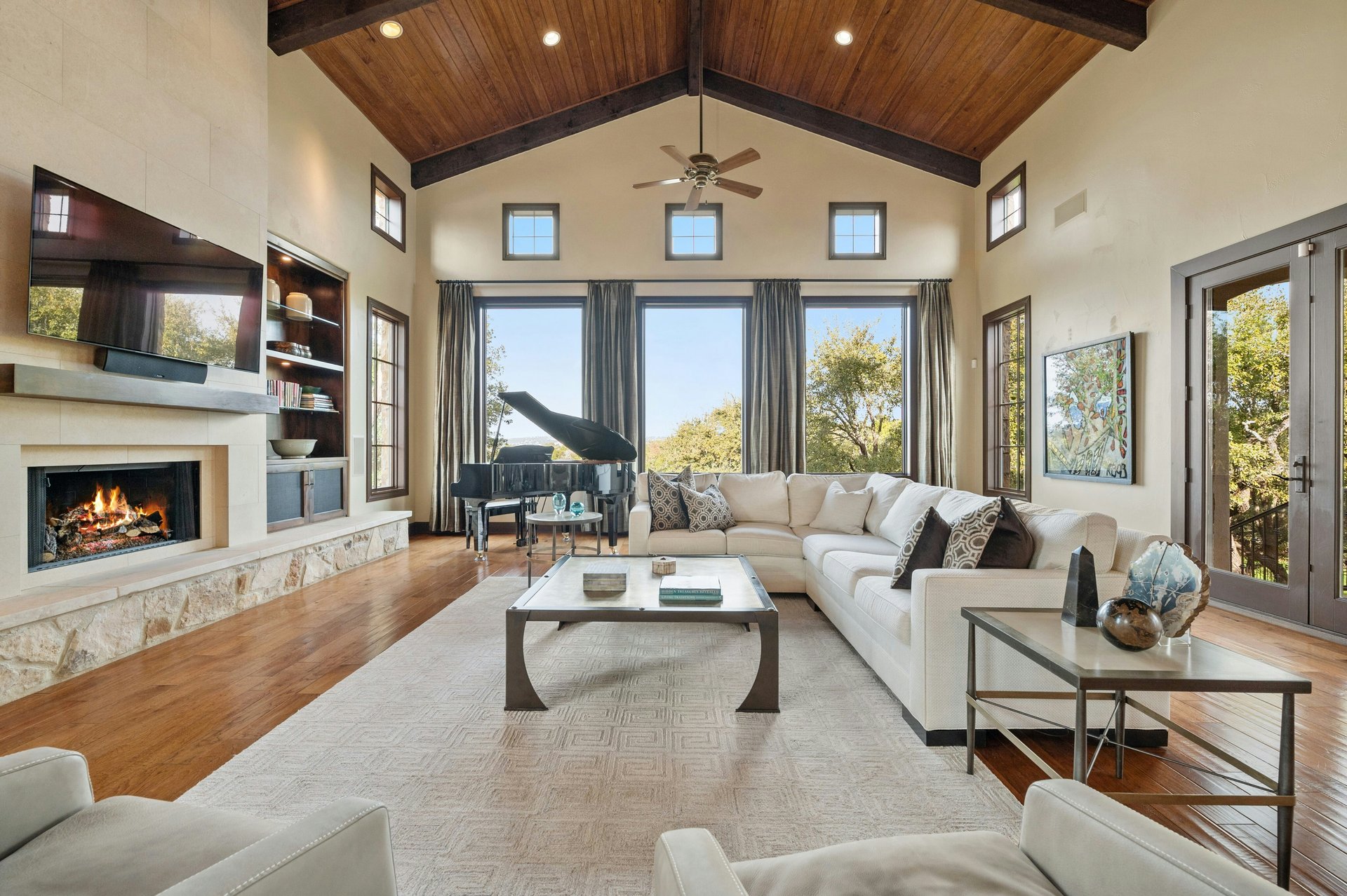 10213 Amwell Cove