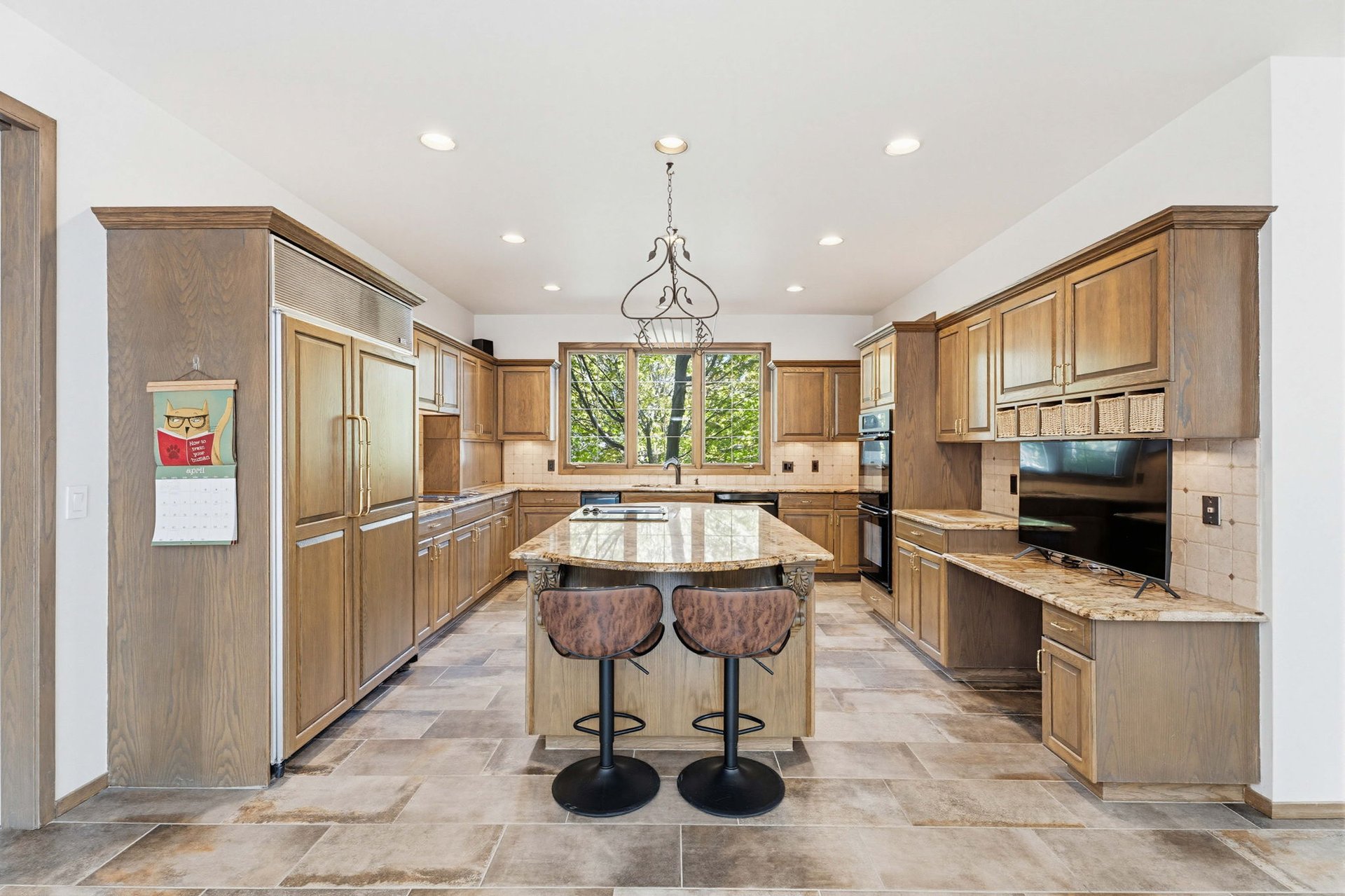 1743 Beechwood Way