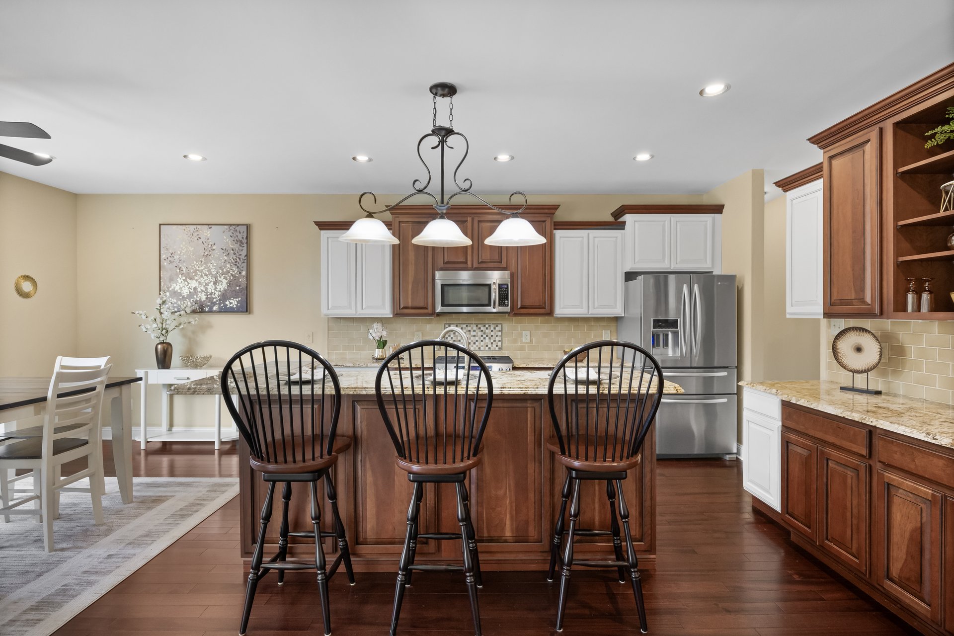 230 Heritage Rd