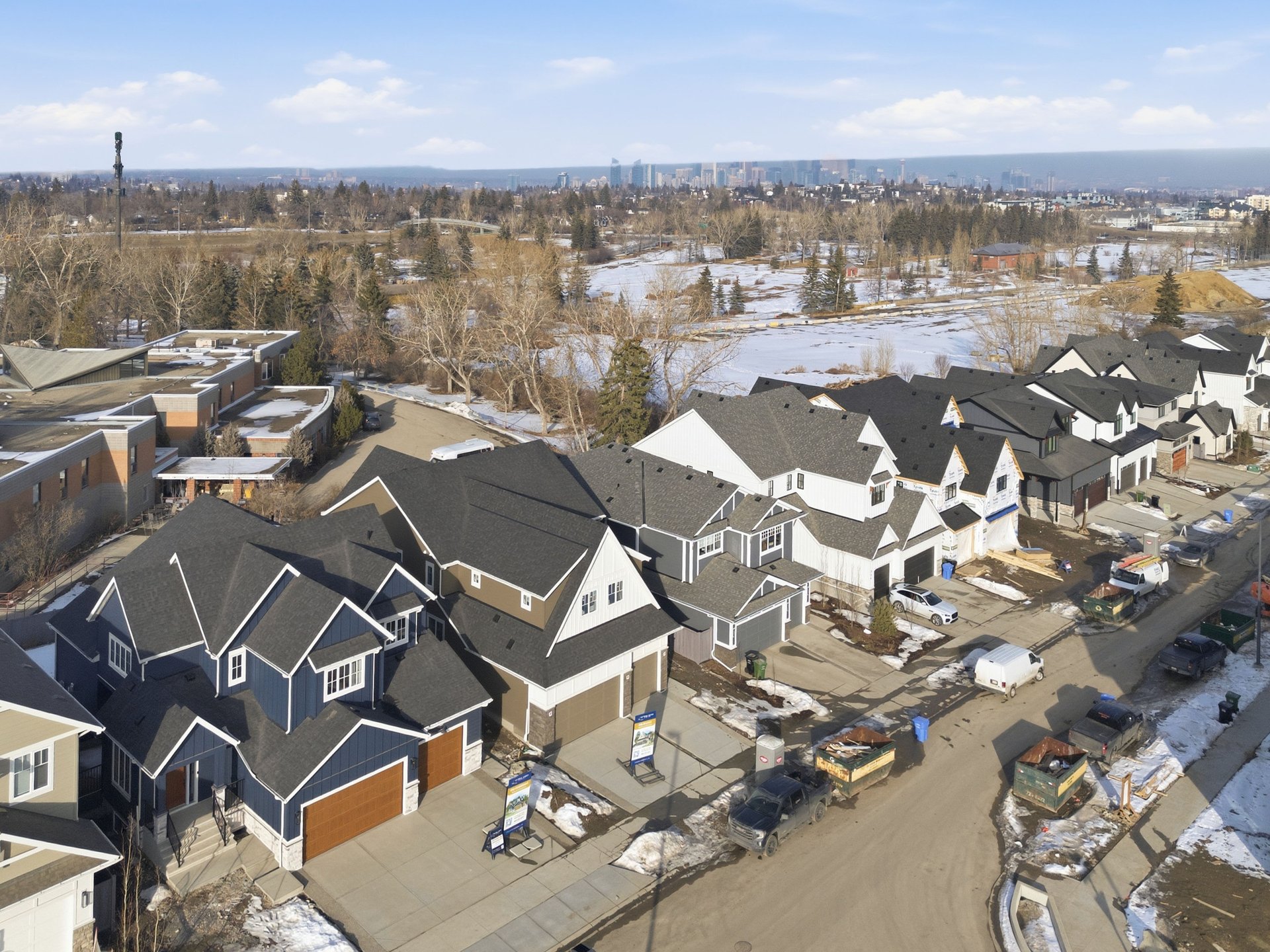 378 Bessborough Drive SW