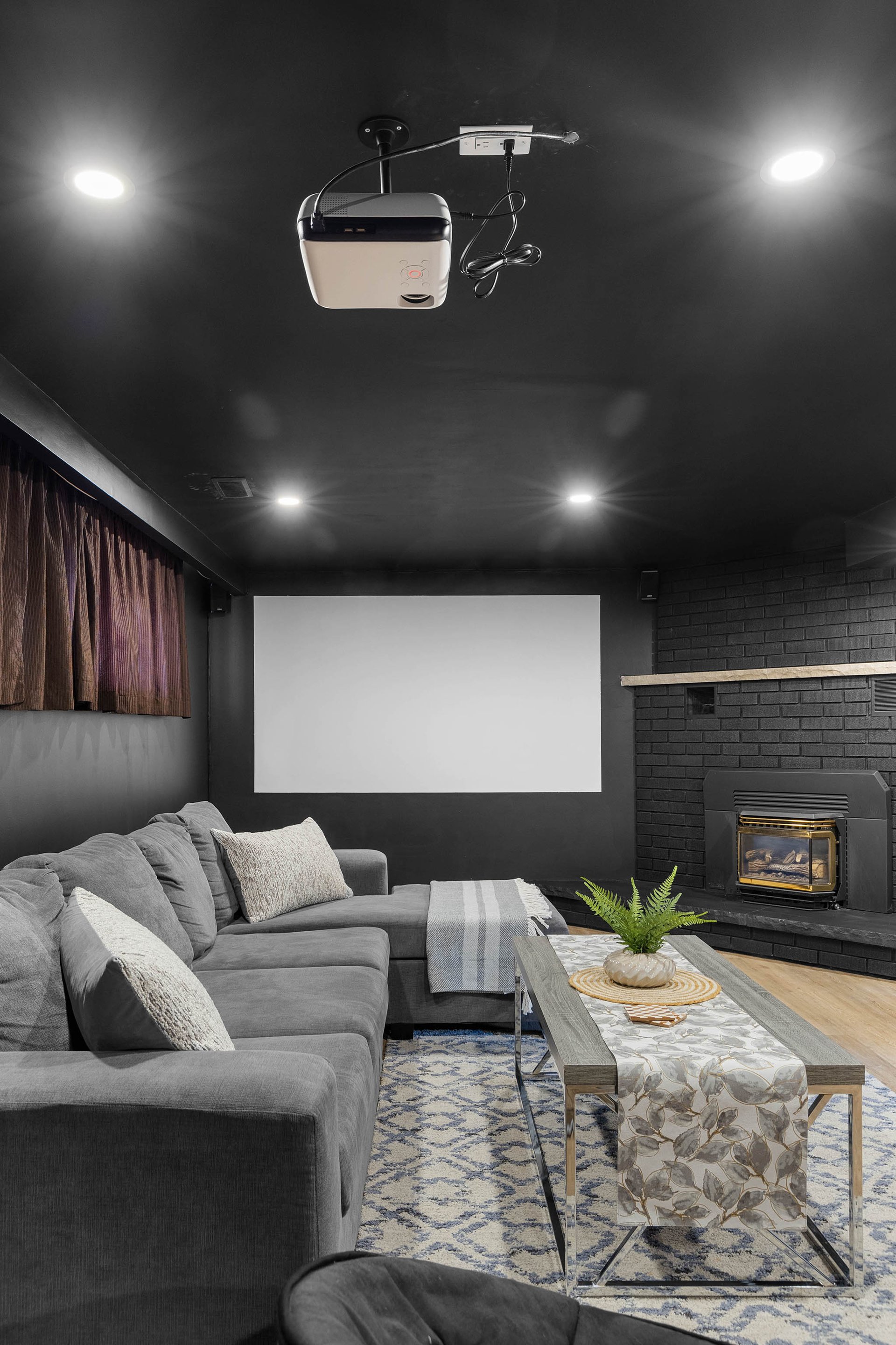 9670 Morning Glory Road, Pefferlaw