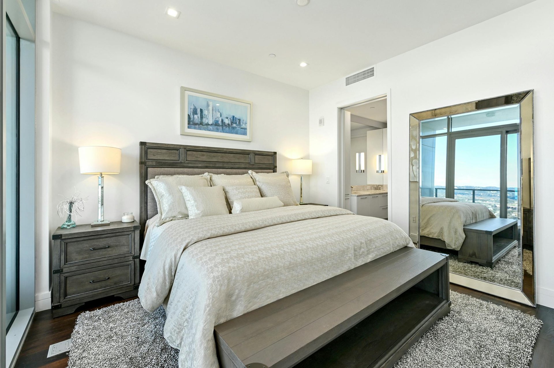 501 West Ave #3202