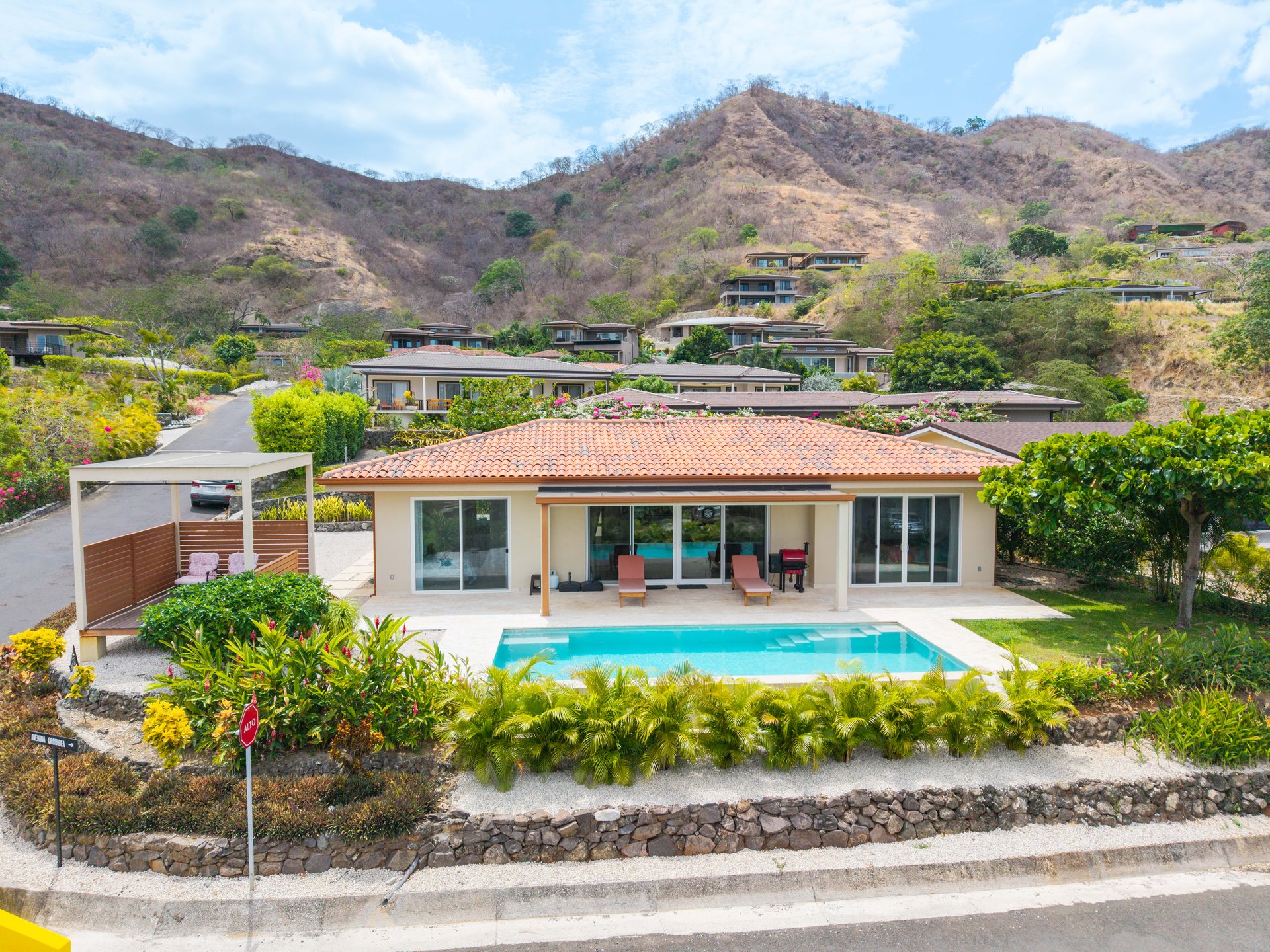 Casa Sunshine | Happy Home w/ Private Pool, OV Pavilion in Gated Community w/ Tons of Amenities!