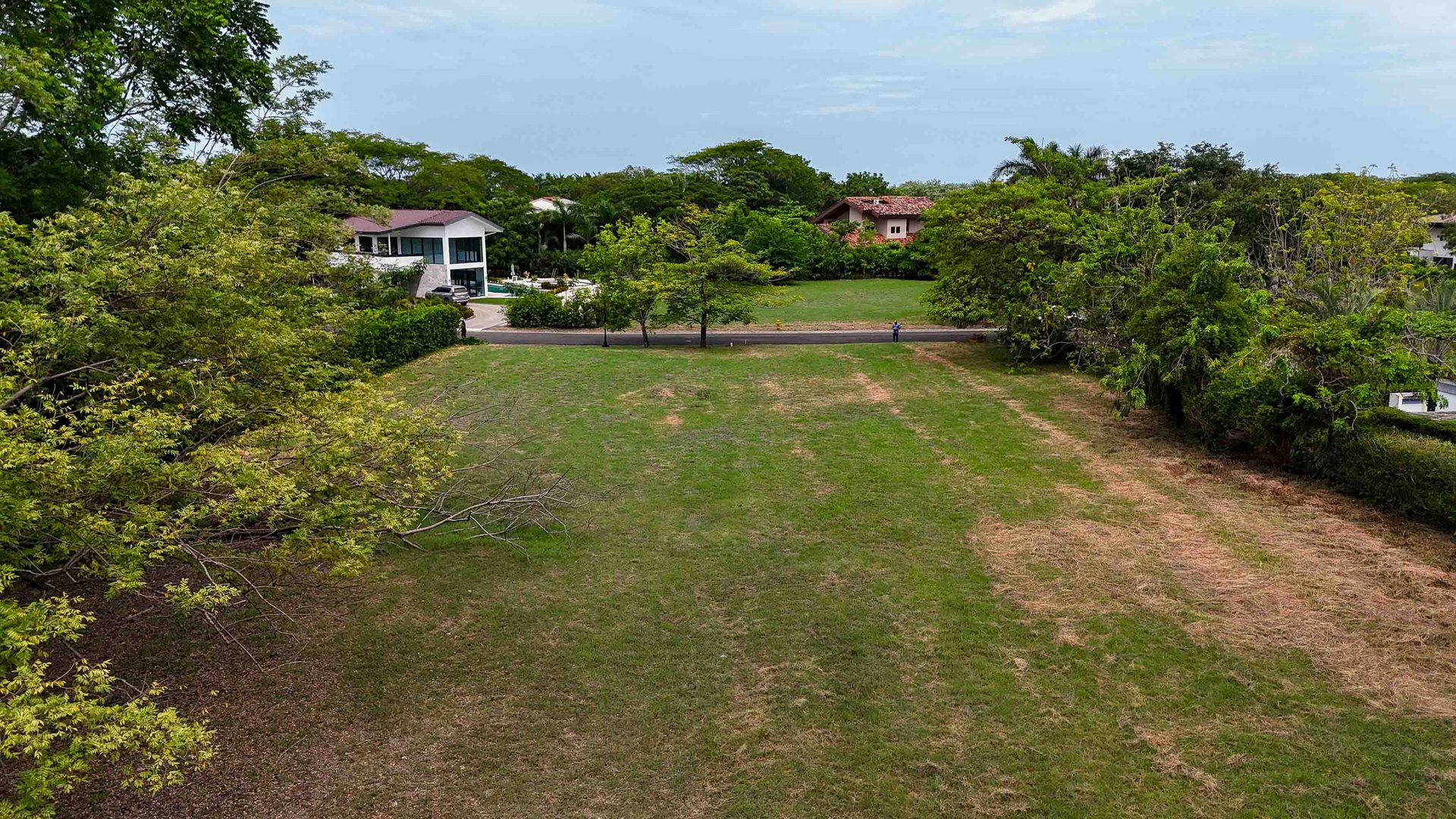 Lot #41 Las Golondrinas | 3,402 m² Buildable Lot Near Playa Bonita