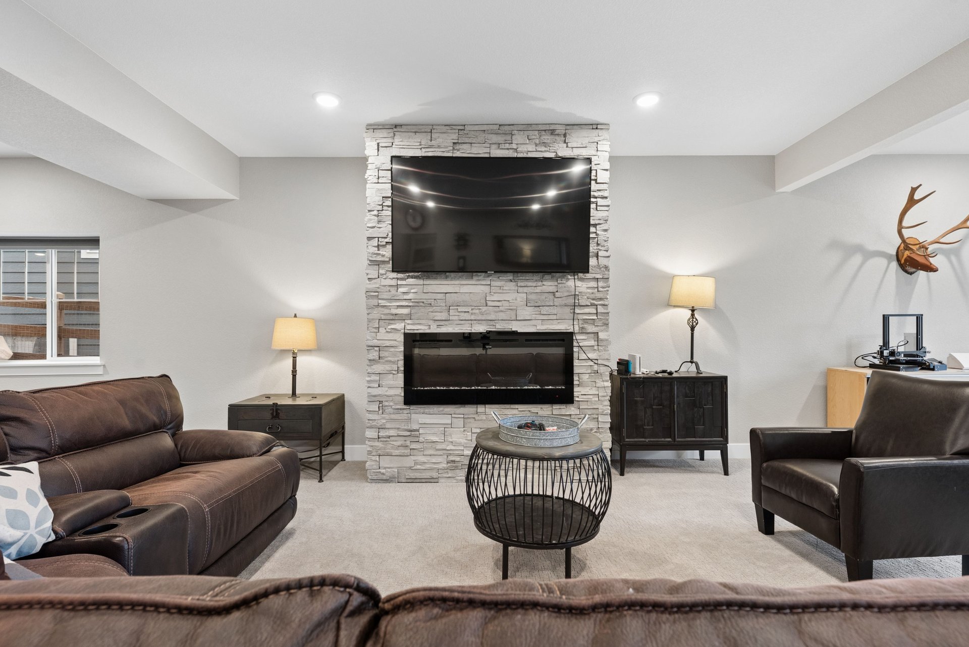 154 E Lost Pines Drive