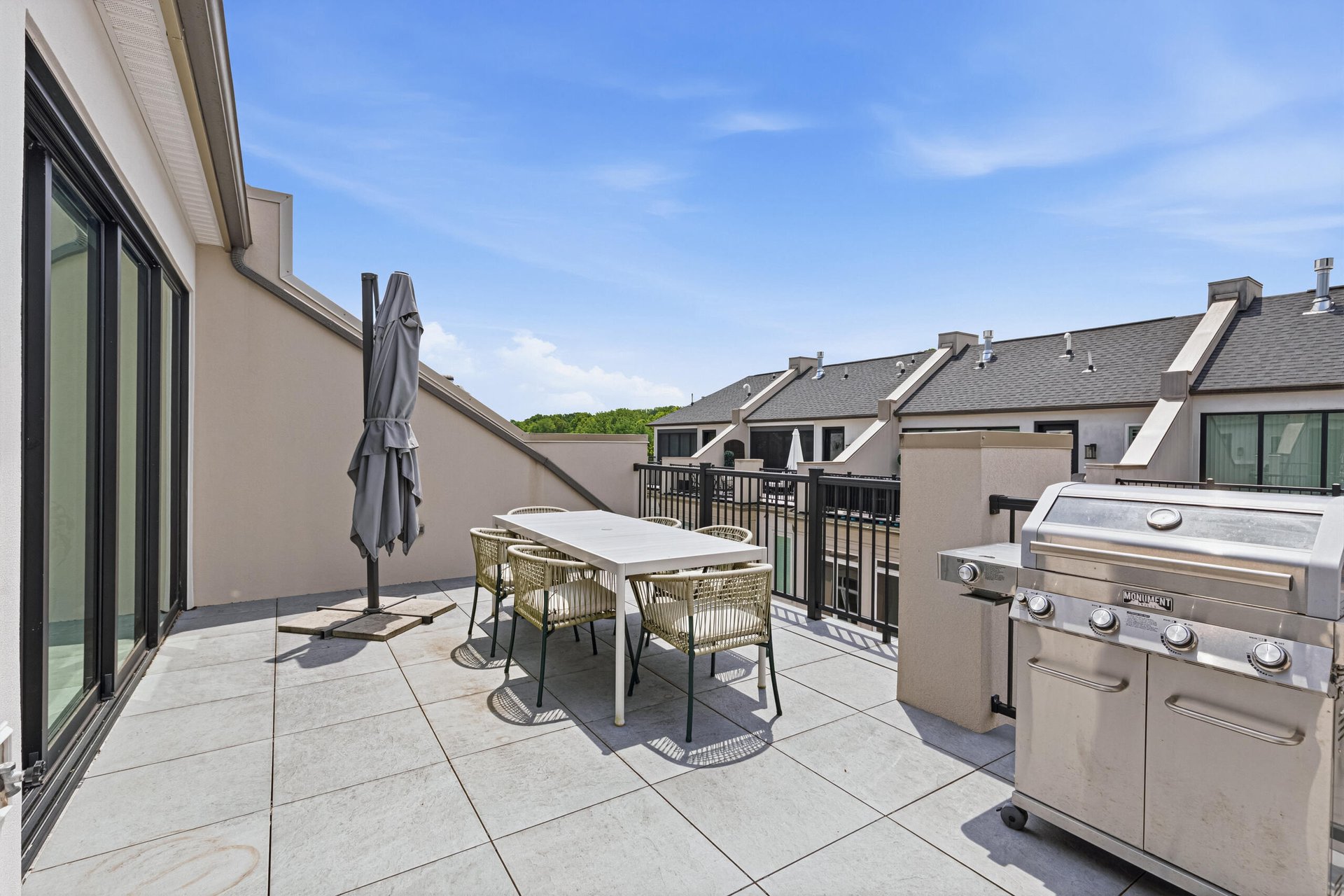 8189 River Rd, Bethesda MD 20817