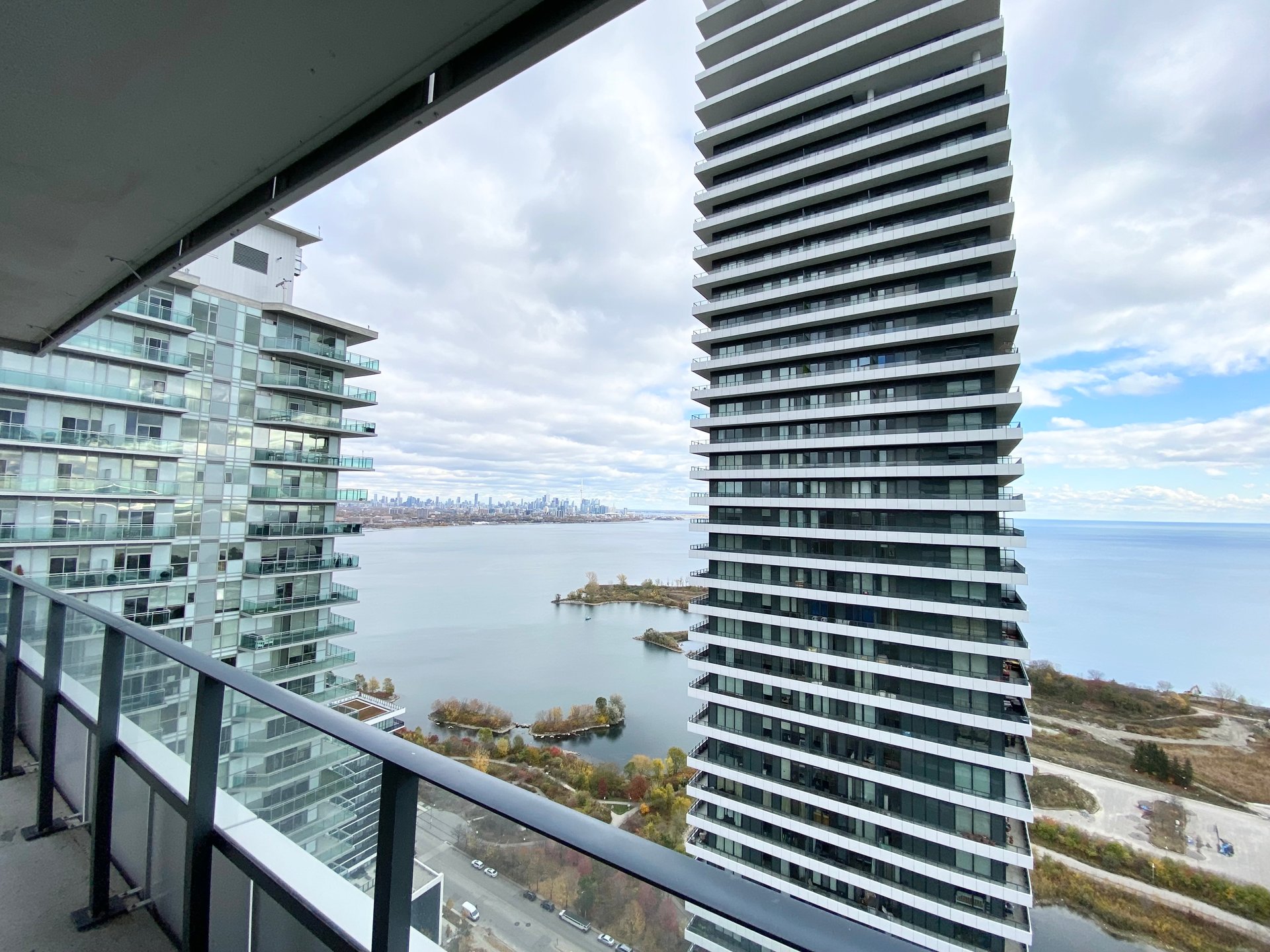 30 Shore Breeze Dr Unit:3615