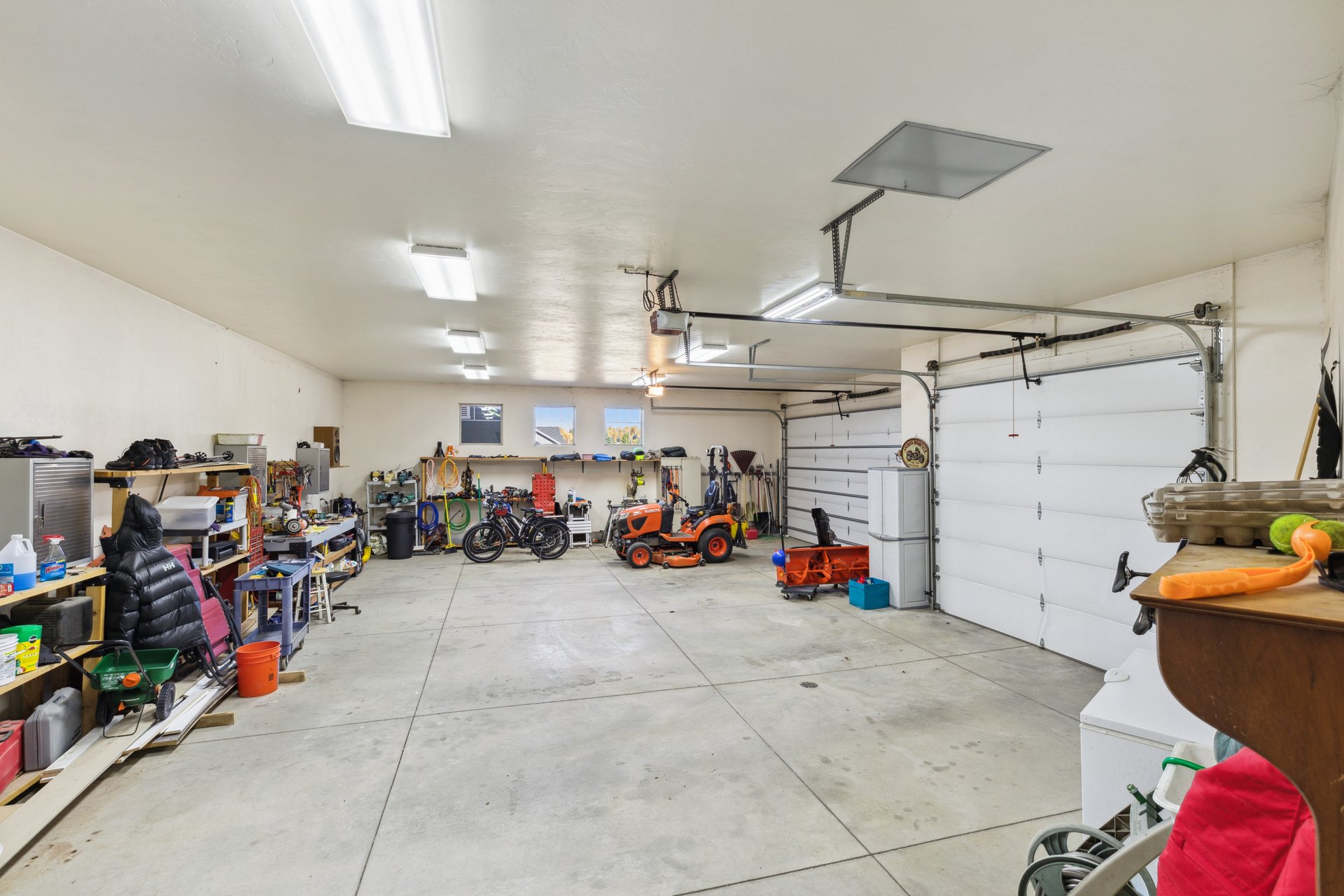 320 CEDAR CREEK Drive