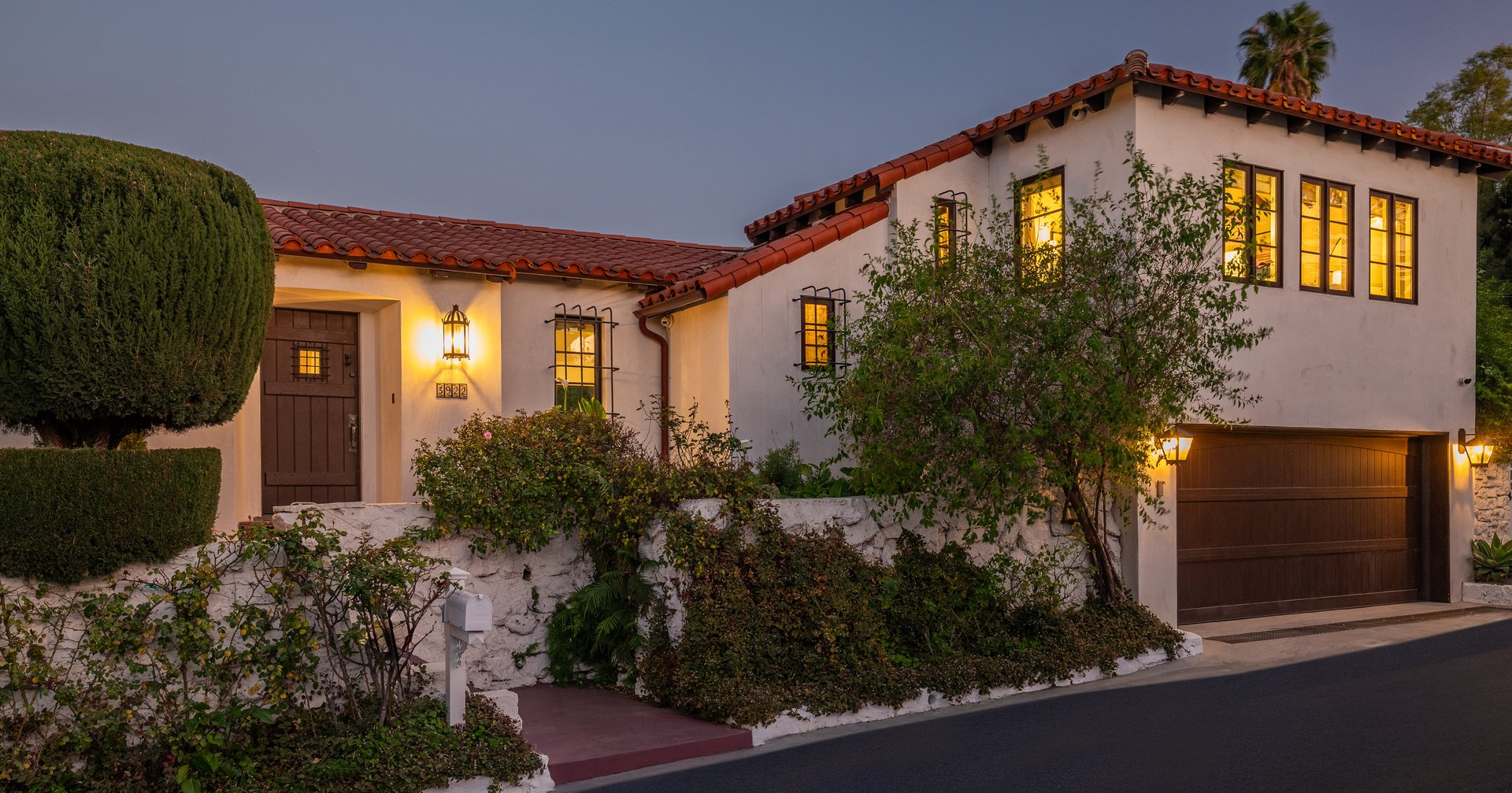3922 Glenridge Dr, Sherman Oaks 