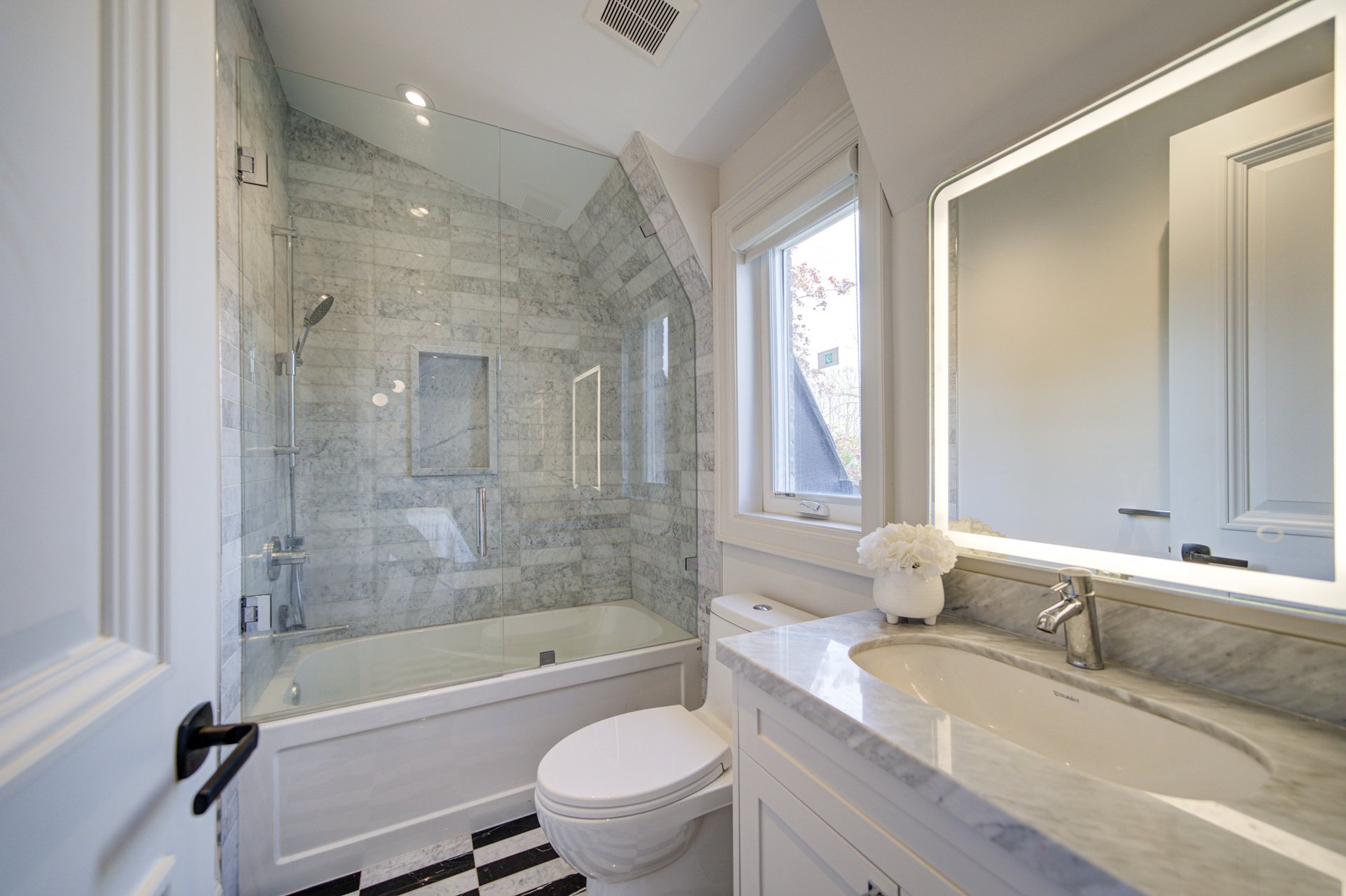 SOLD: Modern Sophistication