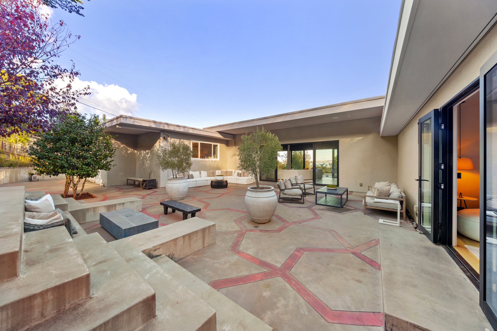 Stunning Contemporary Renovation
