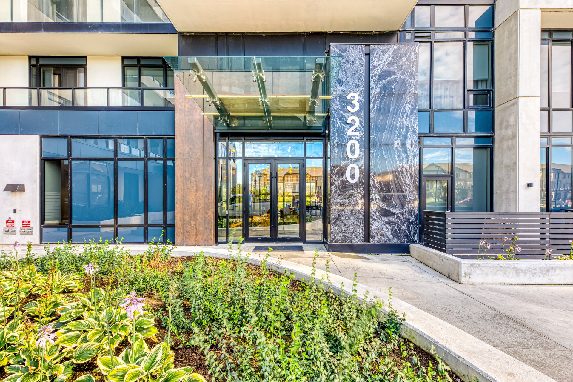 3200 William Coltson Ave #906
