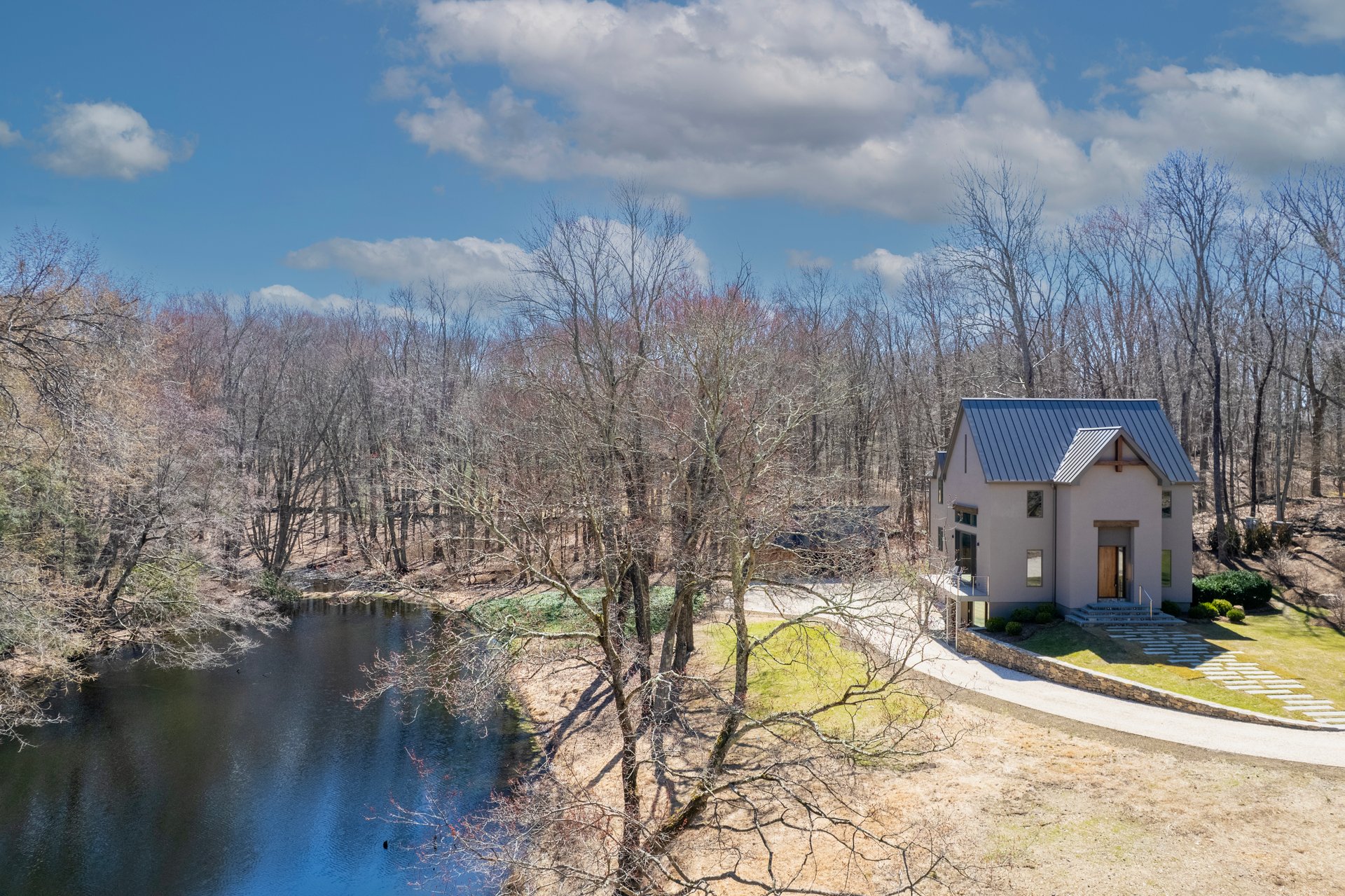 26 Pound Ridge Road