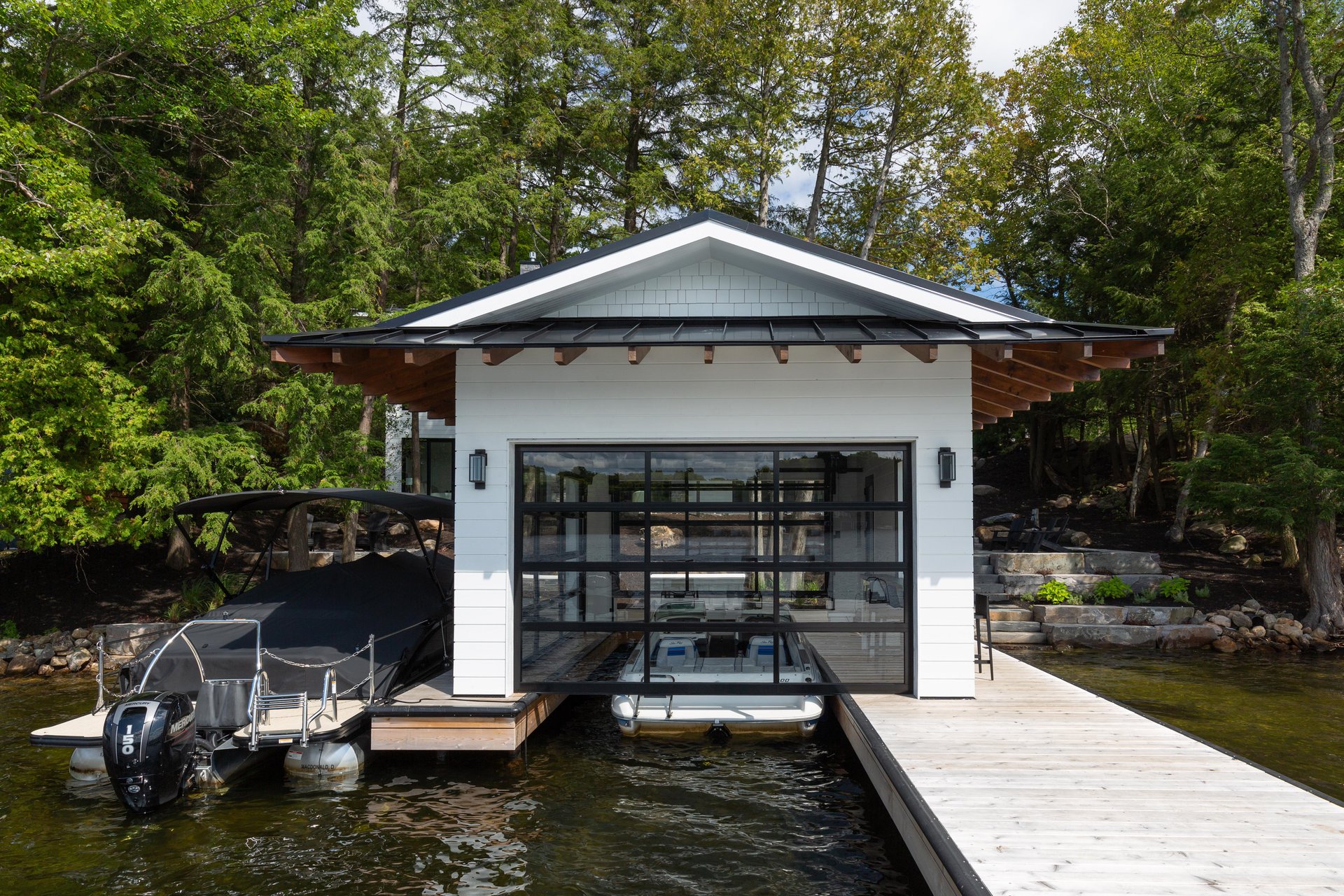 KINGSETT ROAD, Lake Rosseau