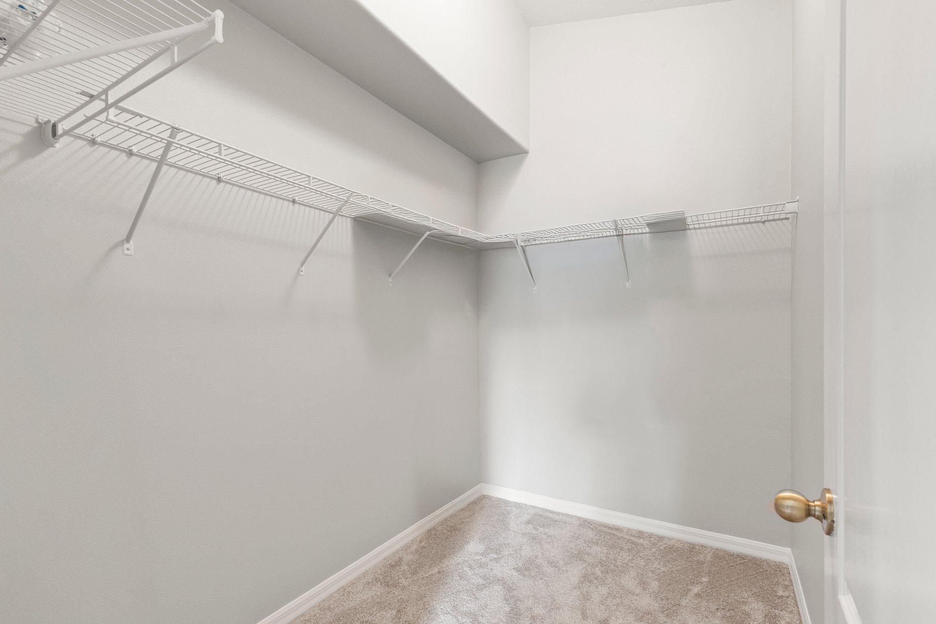 3911 LANGDRUM DR